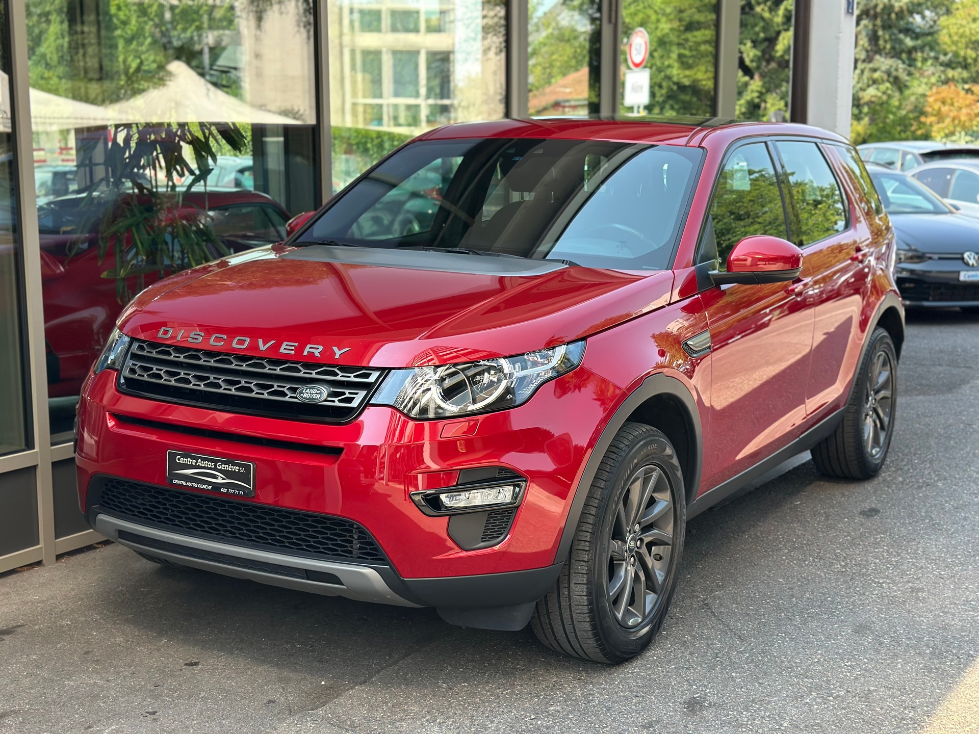 LAND ROVER Discovery Sport 2.0 TD4 Pure-image-1