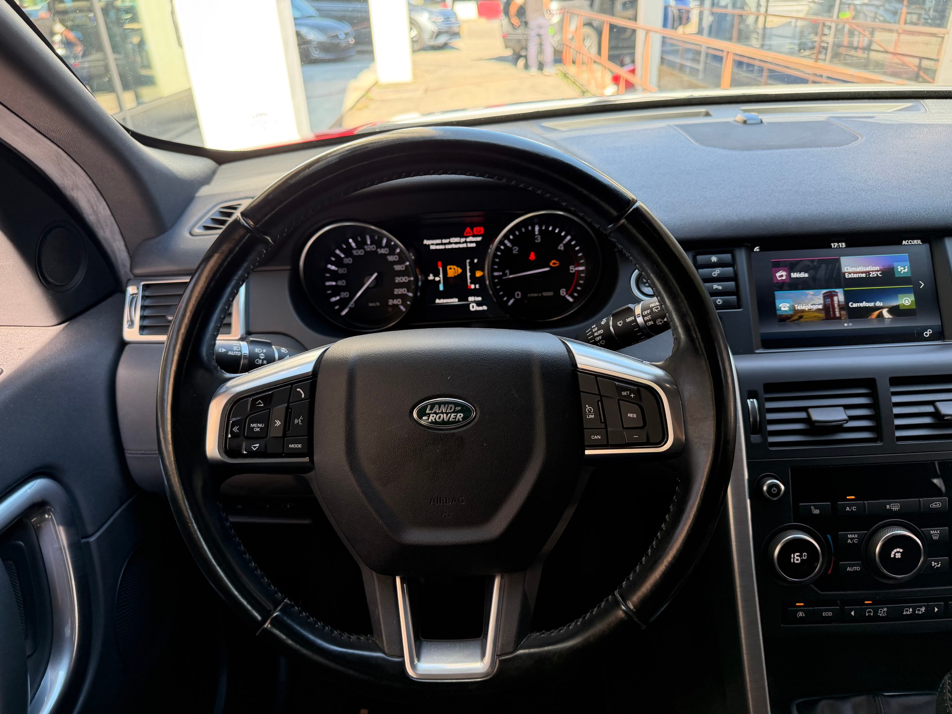 LAND ROVER Discovery Sport 2.0 TD4 Pure-image-12