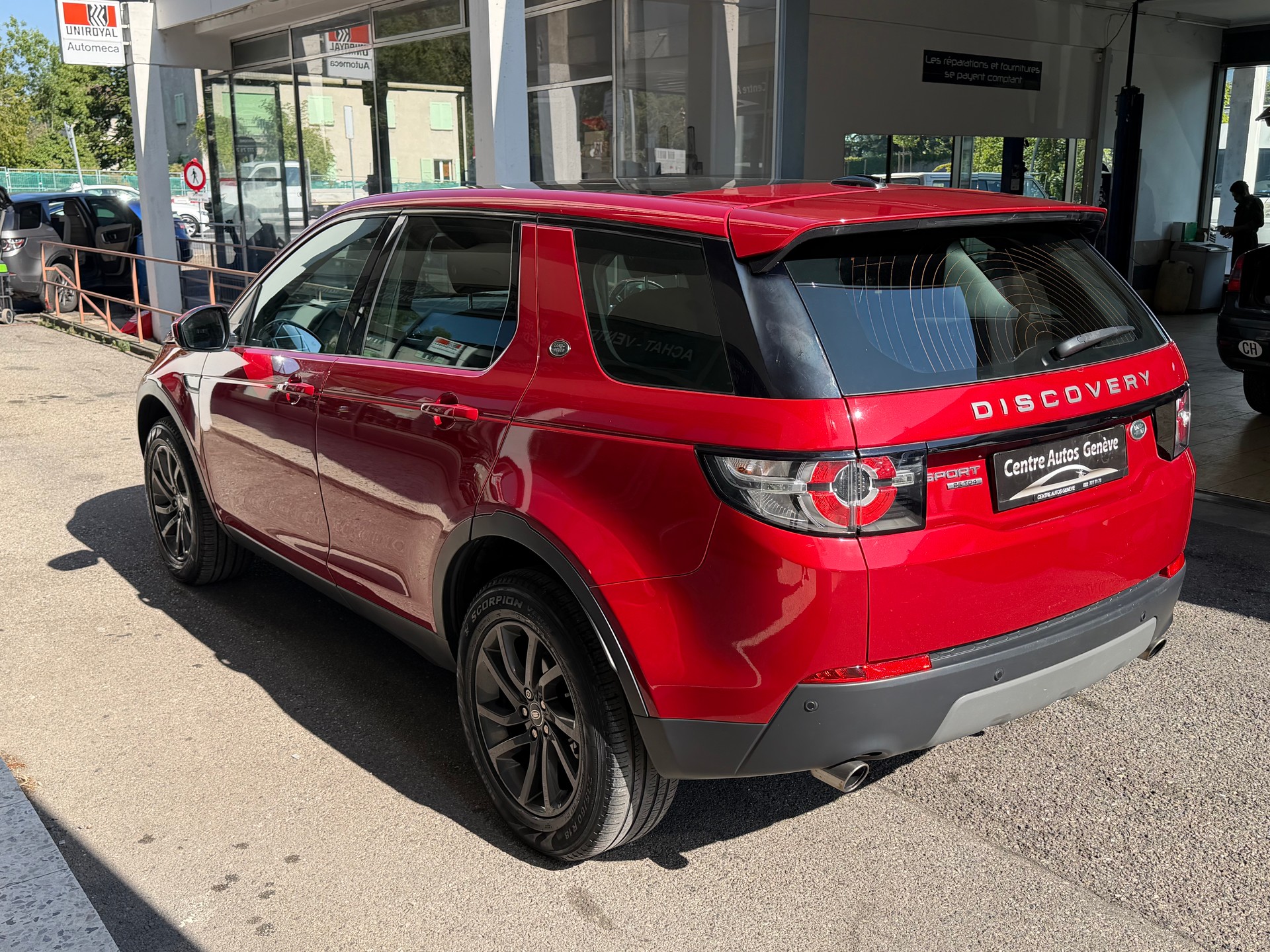 LAND ROVER Discovery Sport 2.0 TD4 Pure-image-3