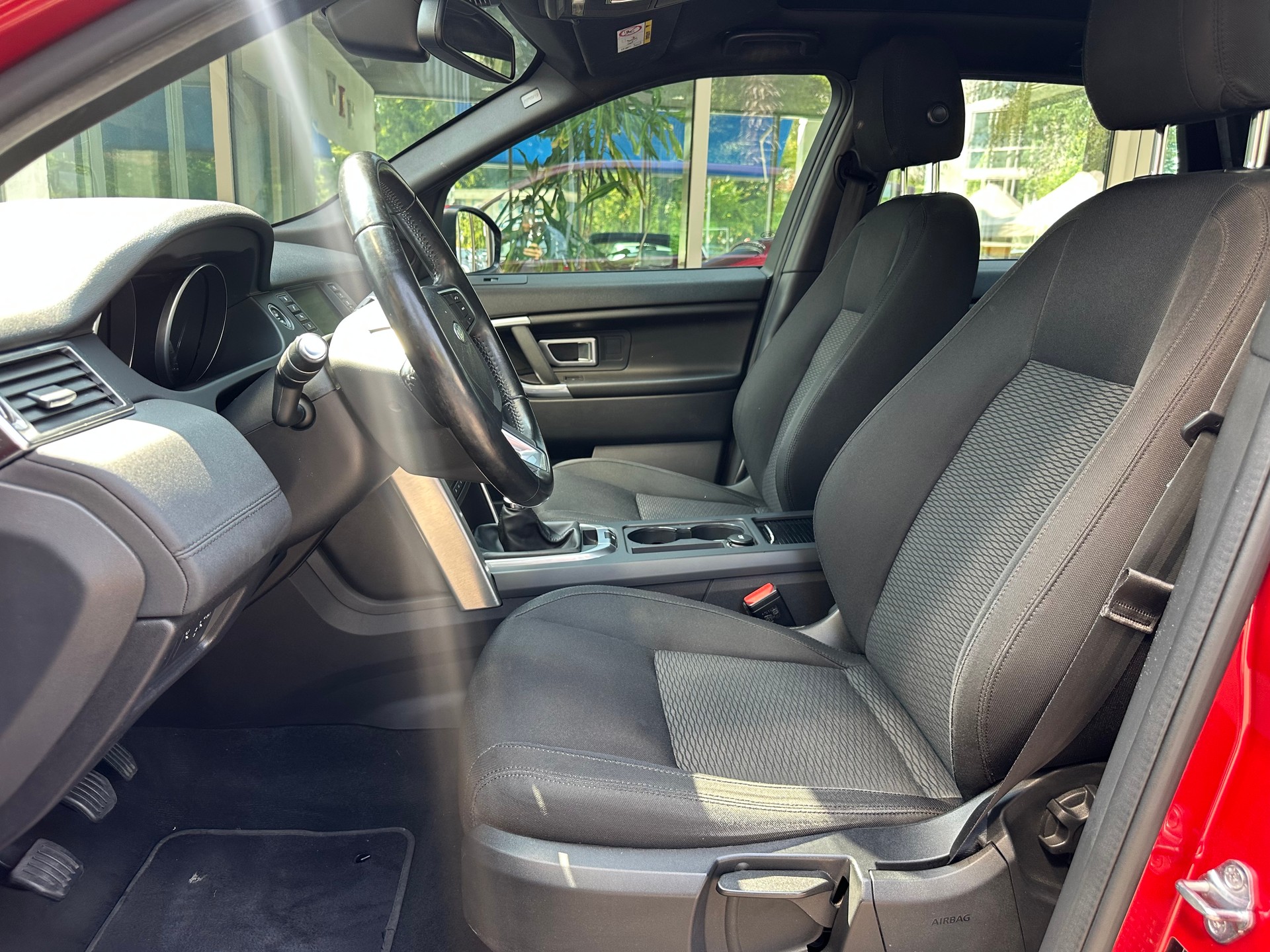 LAND ROVER Discovery Sport 2.0 TD4 Pure-image-6
