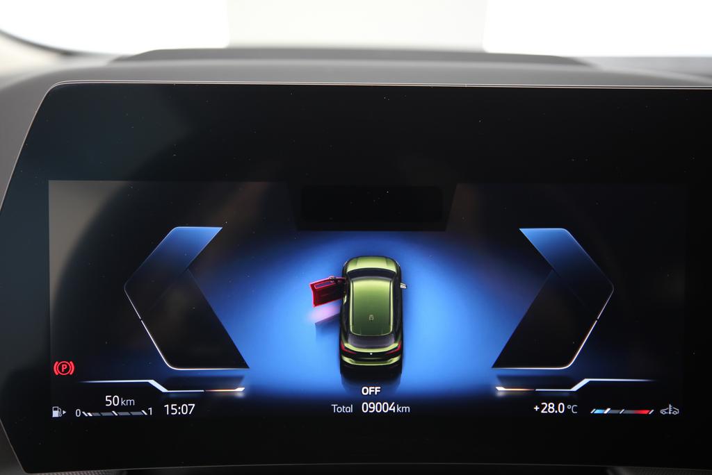 BMW 223i xDrive Active Tourer-image-18
