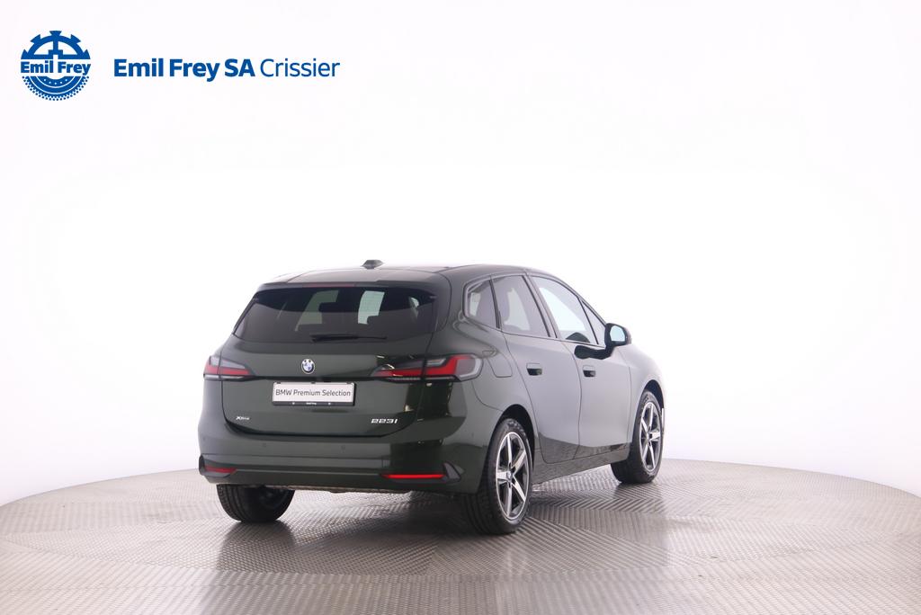 BMW 223i xDrive Active Tourer-image-1