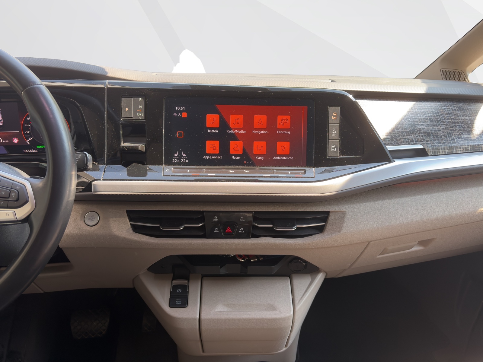 VW T7 MULTIVAN-image-12