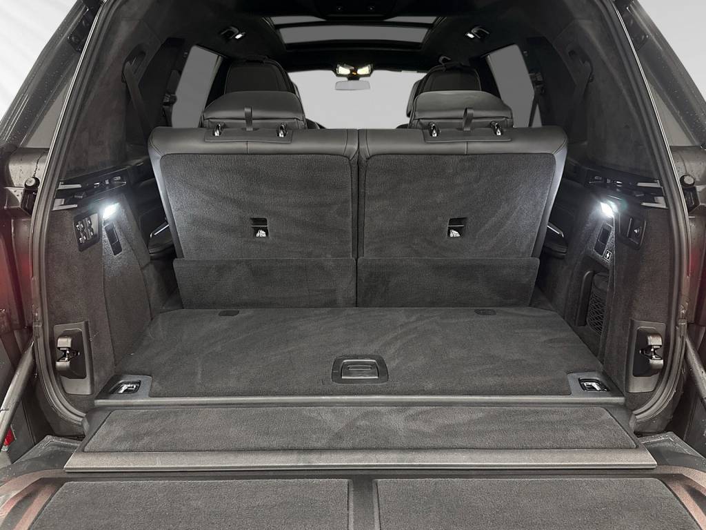 BMW X7 xDrive 48V 40d Steptronic-image-8