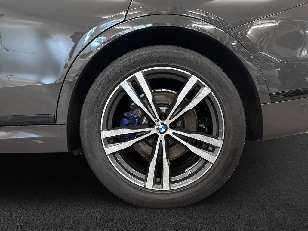 BMW X7 xDrive 48V 40d Steptronic-image-9