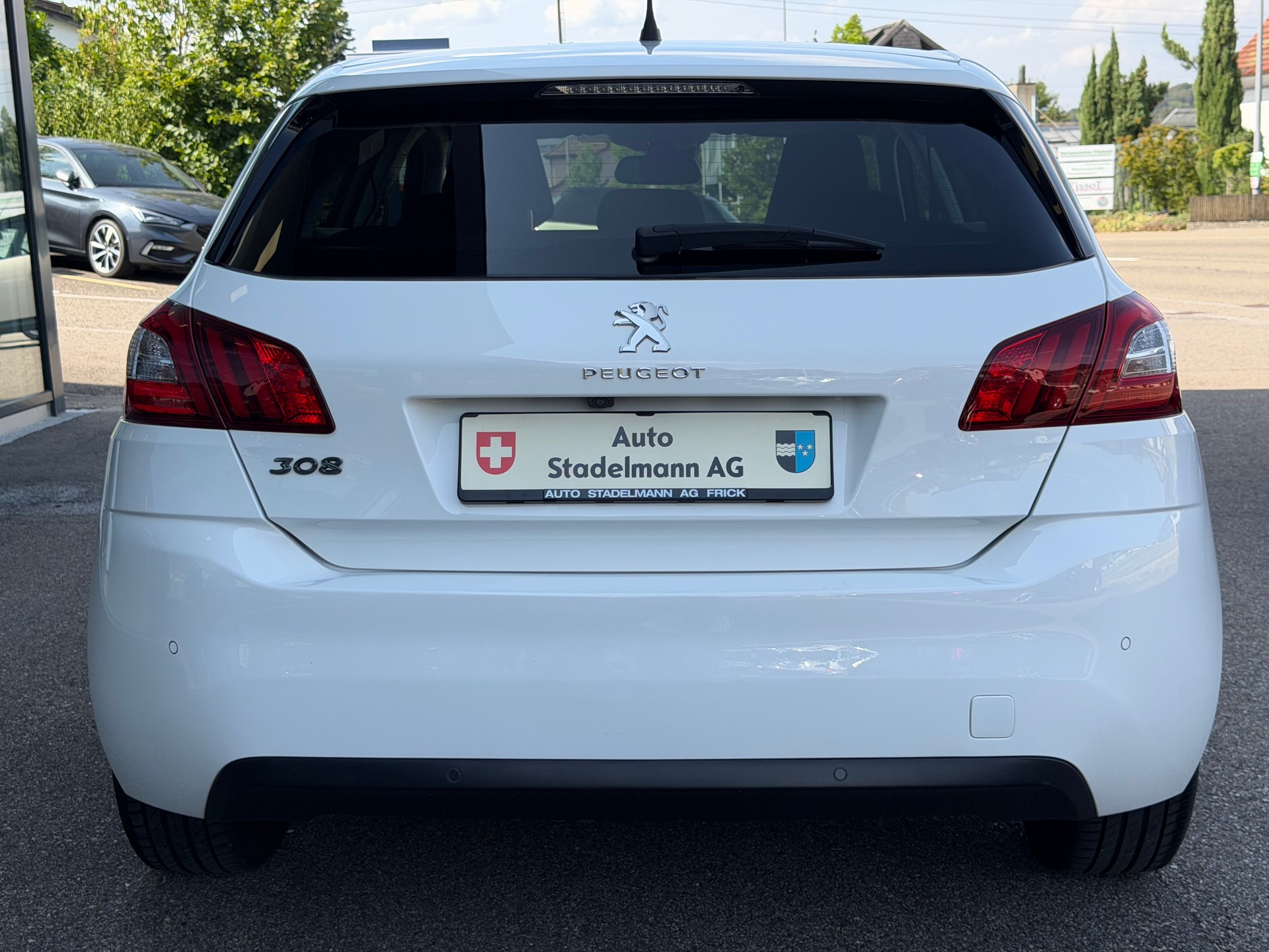 PEUGEOT 308 1.6 THP Allure-image-3