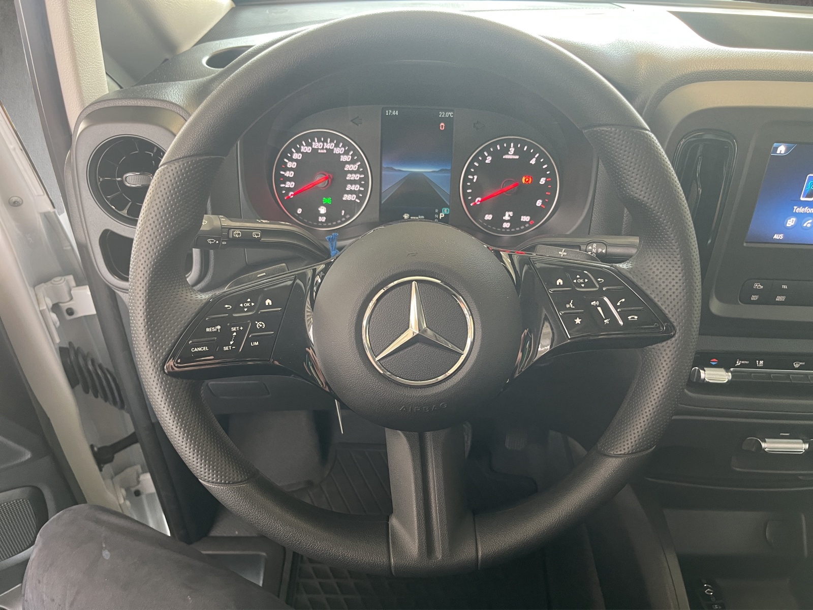 MERCEDES-BENZ Vito 114 Kaw. K 2.0 CDI Pro-image-10