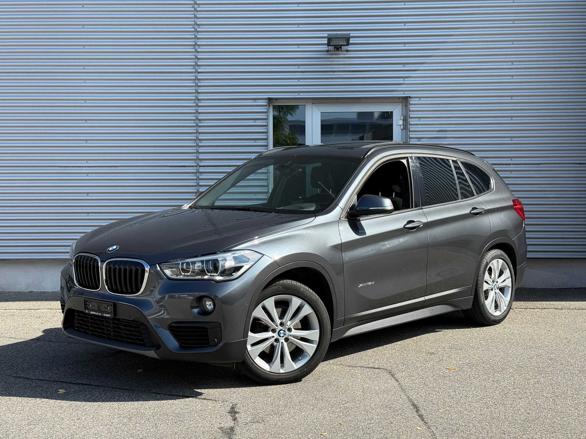 BMW X1 xDrive 18d Steptronic-image-0