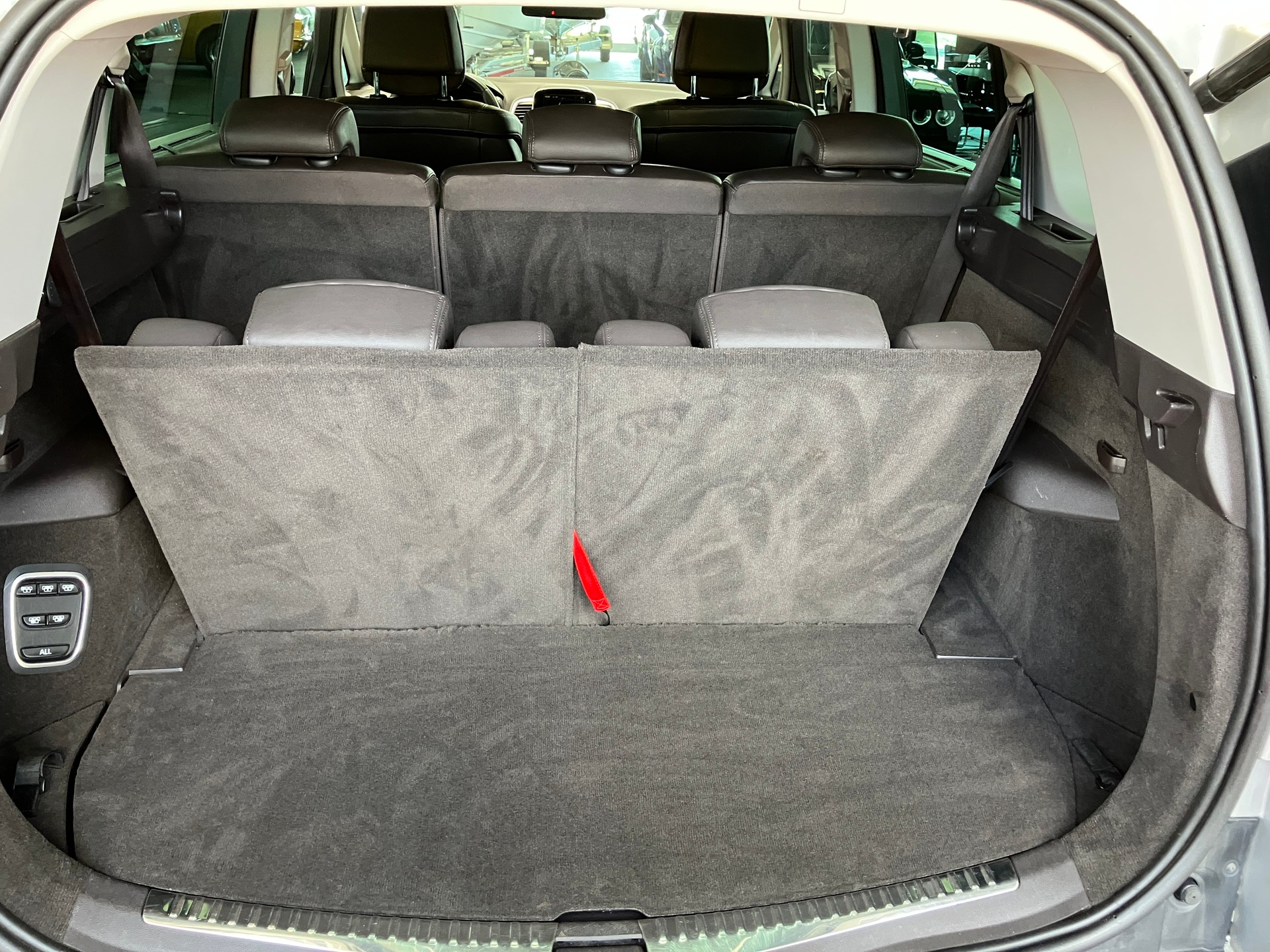 RENAULT Espace 1.6 dCi Intens EDC-image-23