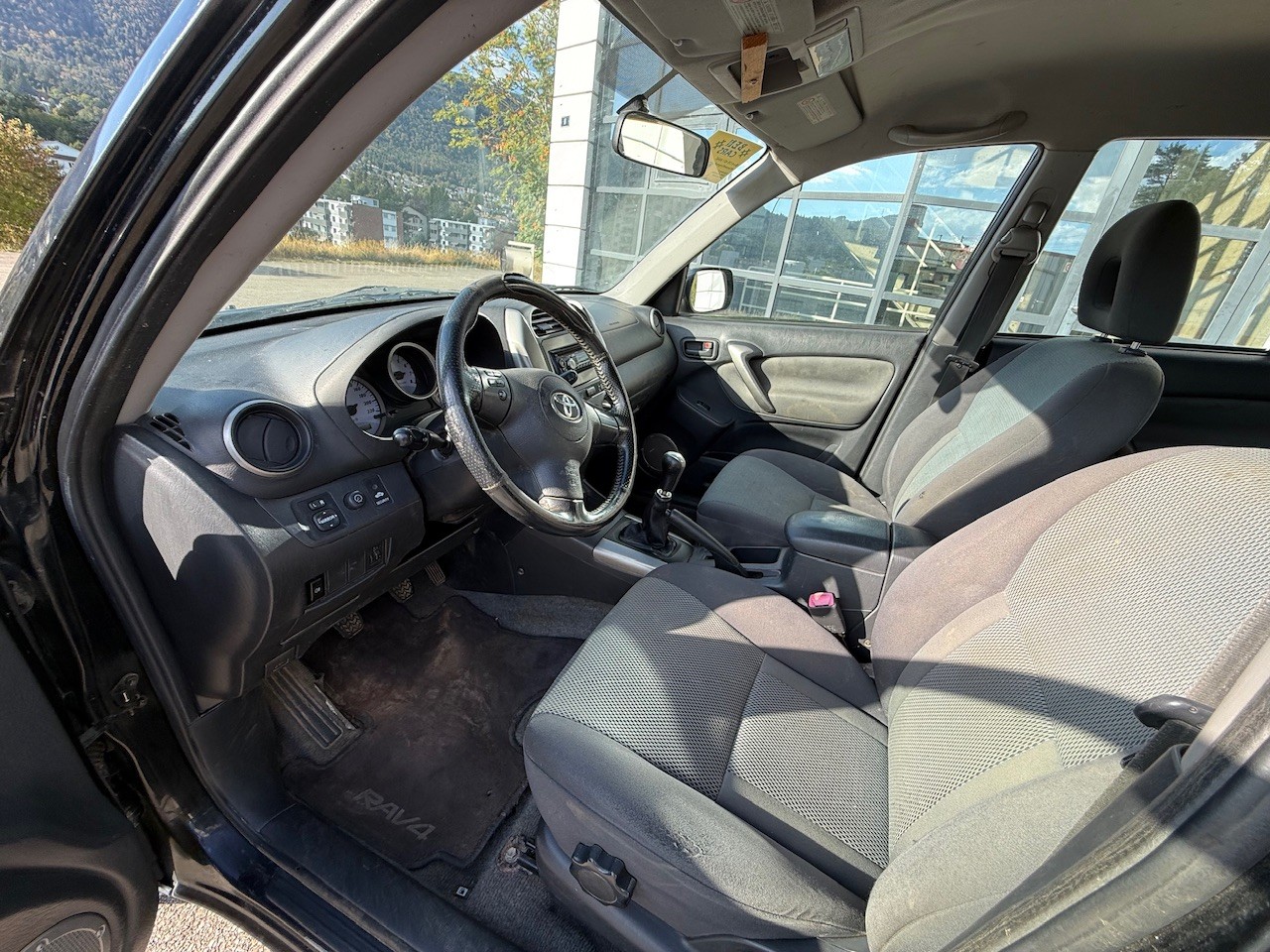 TOYOTA RAV-4 2.0 16V Linea Sol-image-12