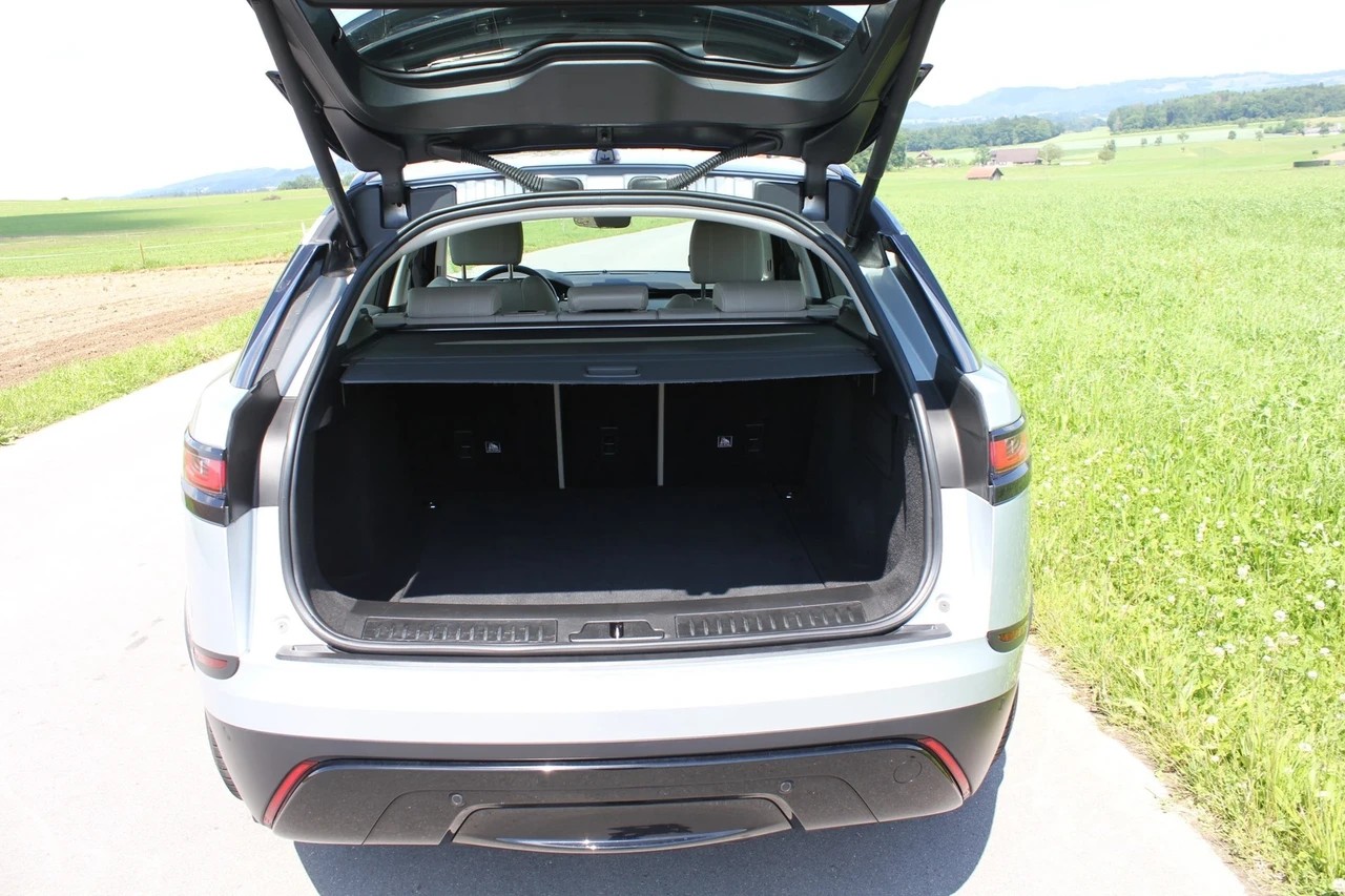 LAND ROVER Range Rover Velar R-Dynamic D 300 S Automatic mit Anhängerkupplung-image-13