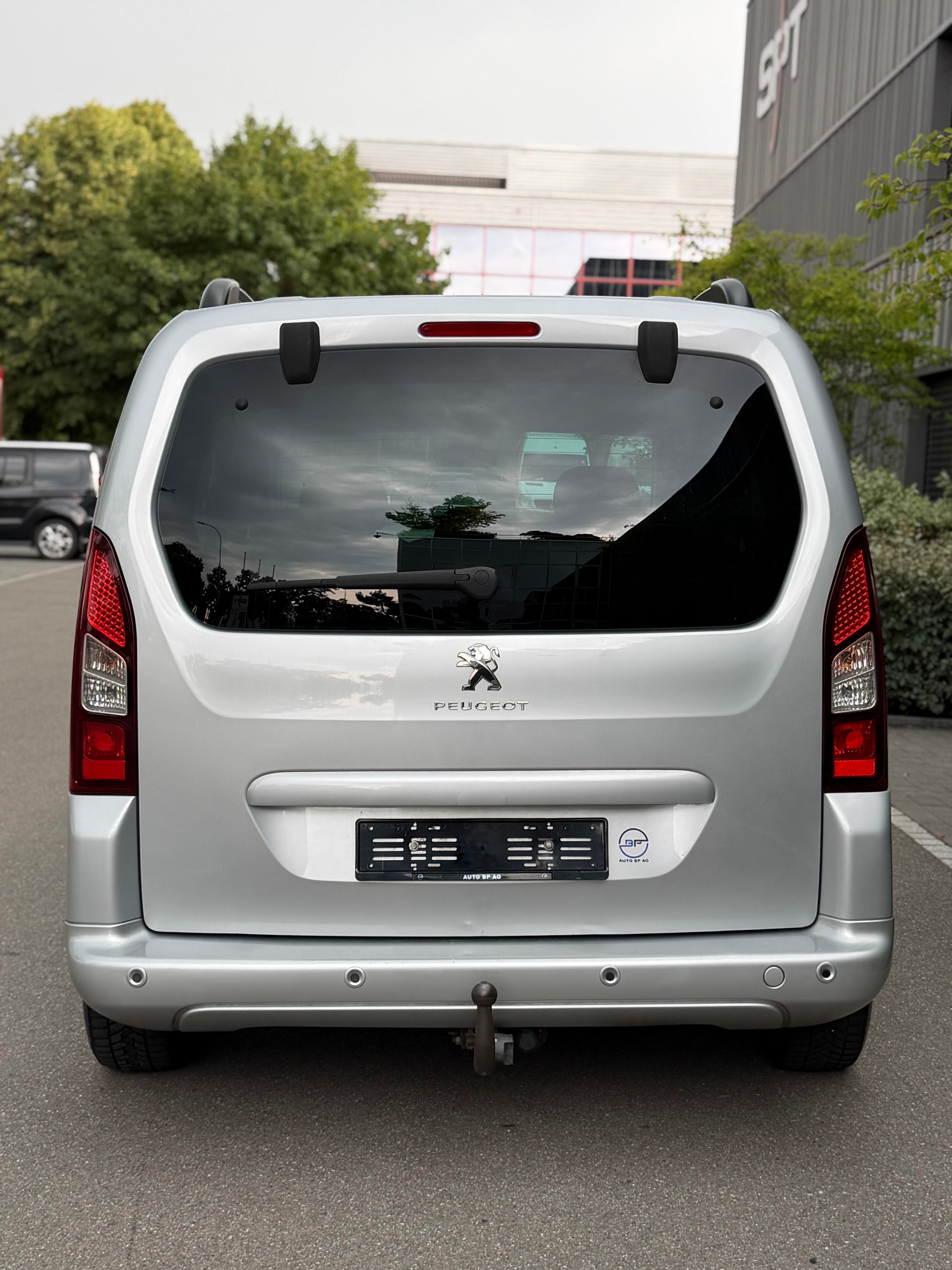 PEUGEOT Partner 1.6 BlueHDi Active-image-4