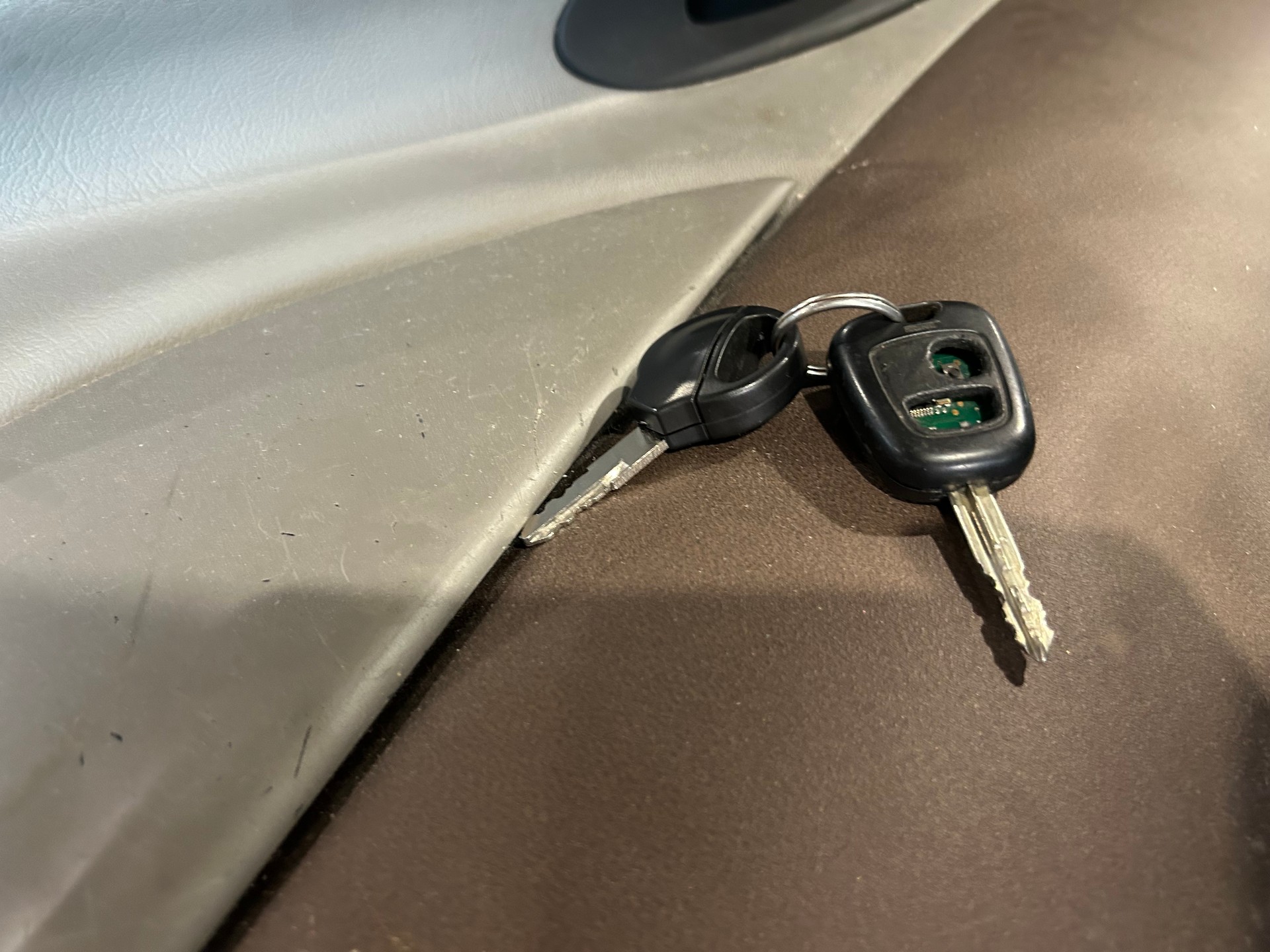 CITROEN Xsara Picasso 2.0i 16V Edition Automatic-image-9