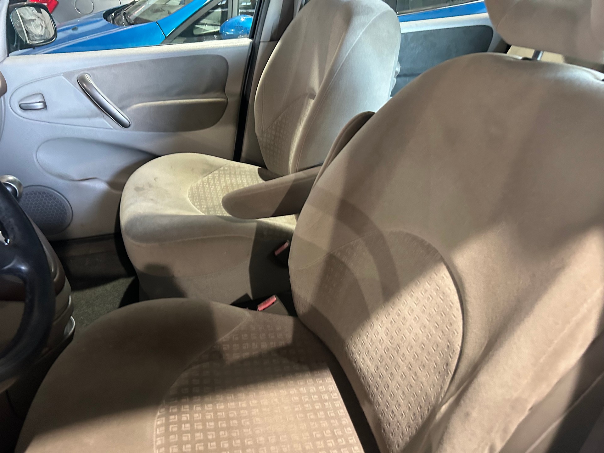 CITROEN Xsara Picasso 2.0i 16V Edition Automatic-image-6