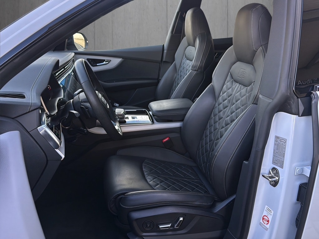 AUDI Q8 SUV 50 TDI quattro tiptronic*New Modell*S-Sportsitze, Optikpaket-schwarz, 23"Alu, Panodach, (5-Jahre Garantie)-image-7