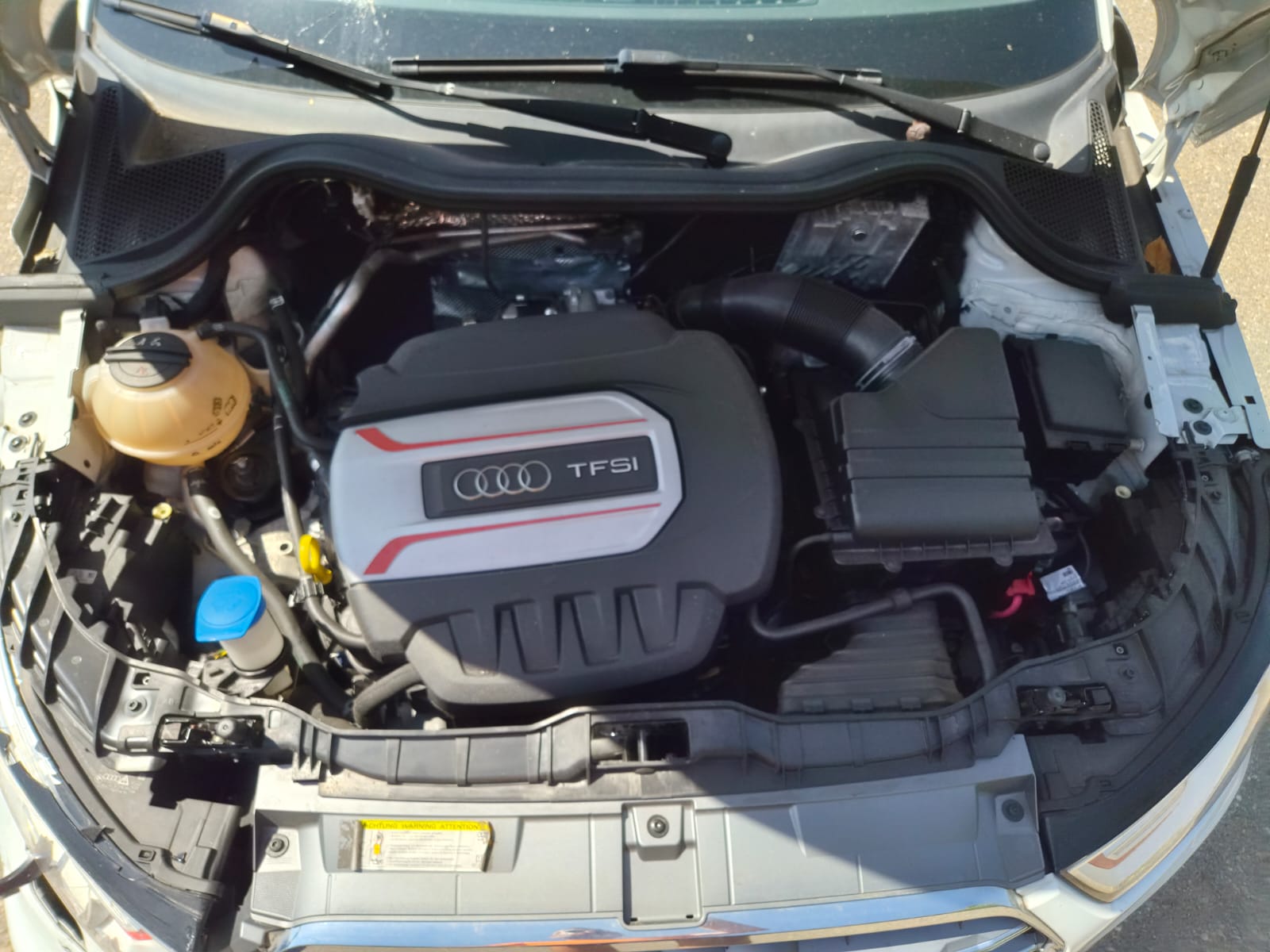AUDI S1 Sportback 2.0 TFSI Sport quattro-image-9