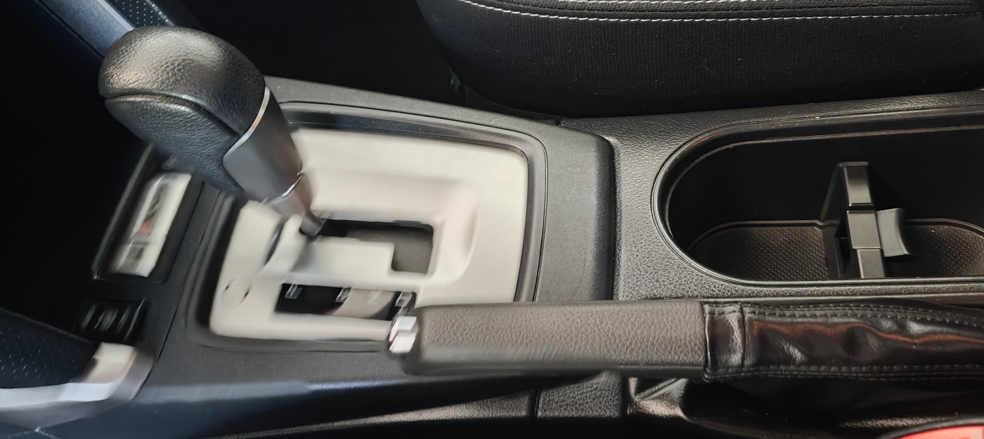 SUBARU Forester 2.0i Swiss Lineartronic-image-10