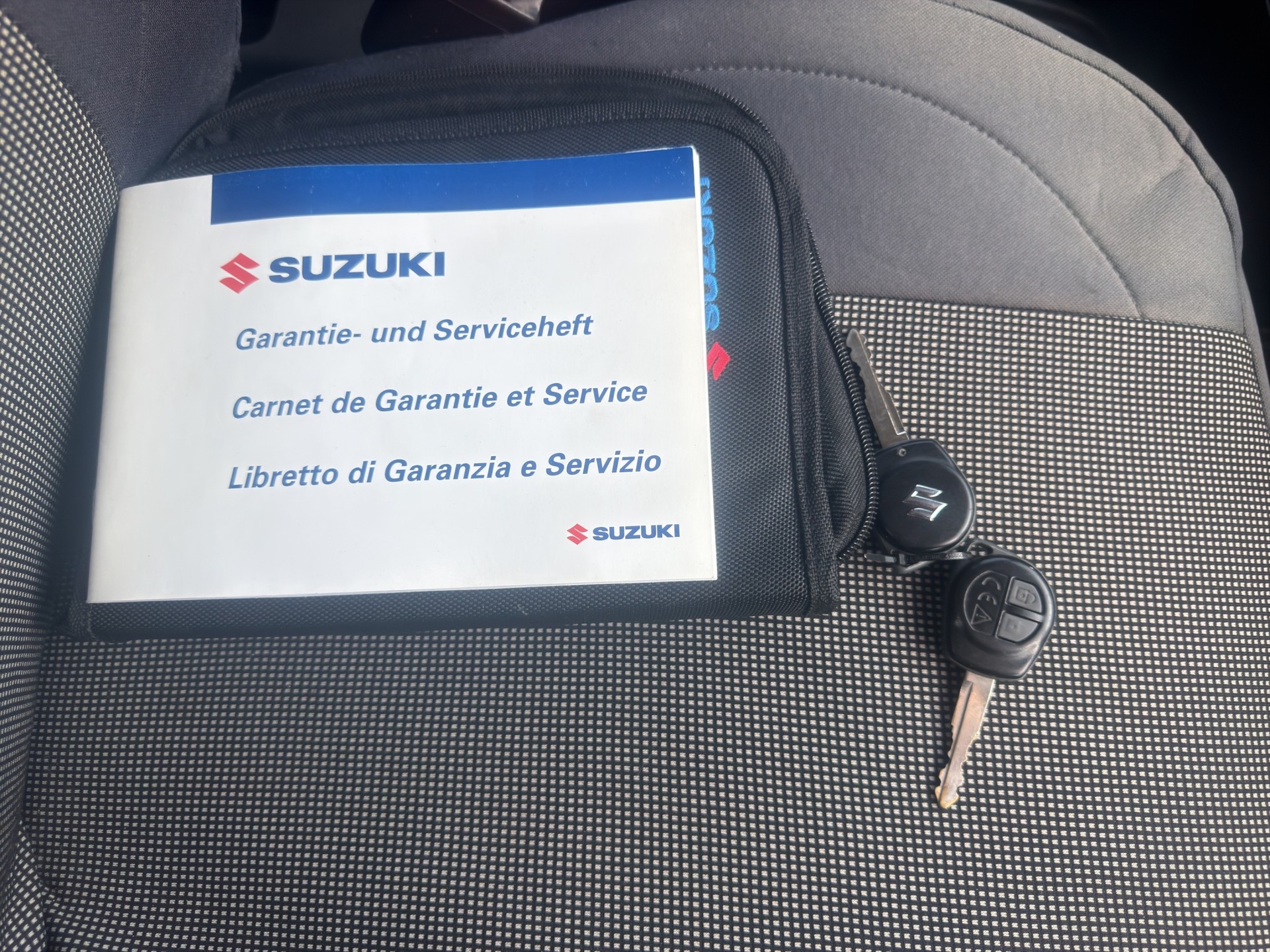 SUZUKI Splash 1.2i 16V GL-image-14