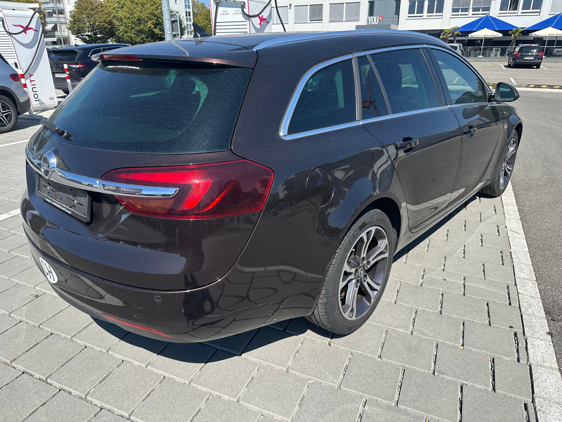 OPEL Insignia Sports Tourer 2.0 CDTI Edition 4WD-image-3