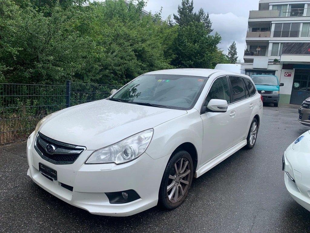SUBARU Legacy 2.5i Swiss AWD Lineartronic-image-0