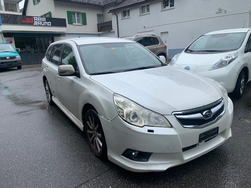 SUBARU Legacy 2.5i Swiss AWD Lineartronic-image-2