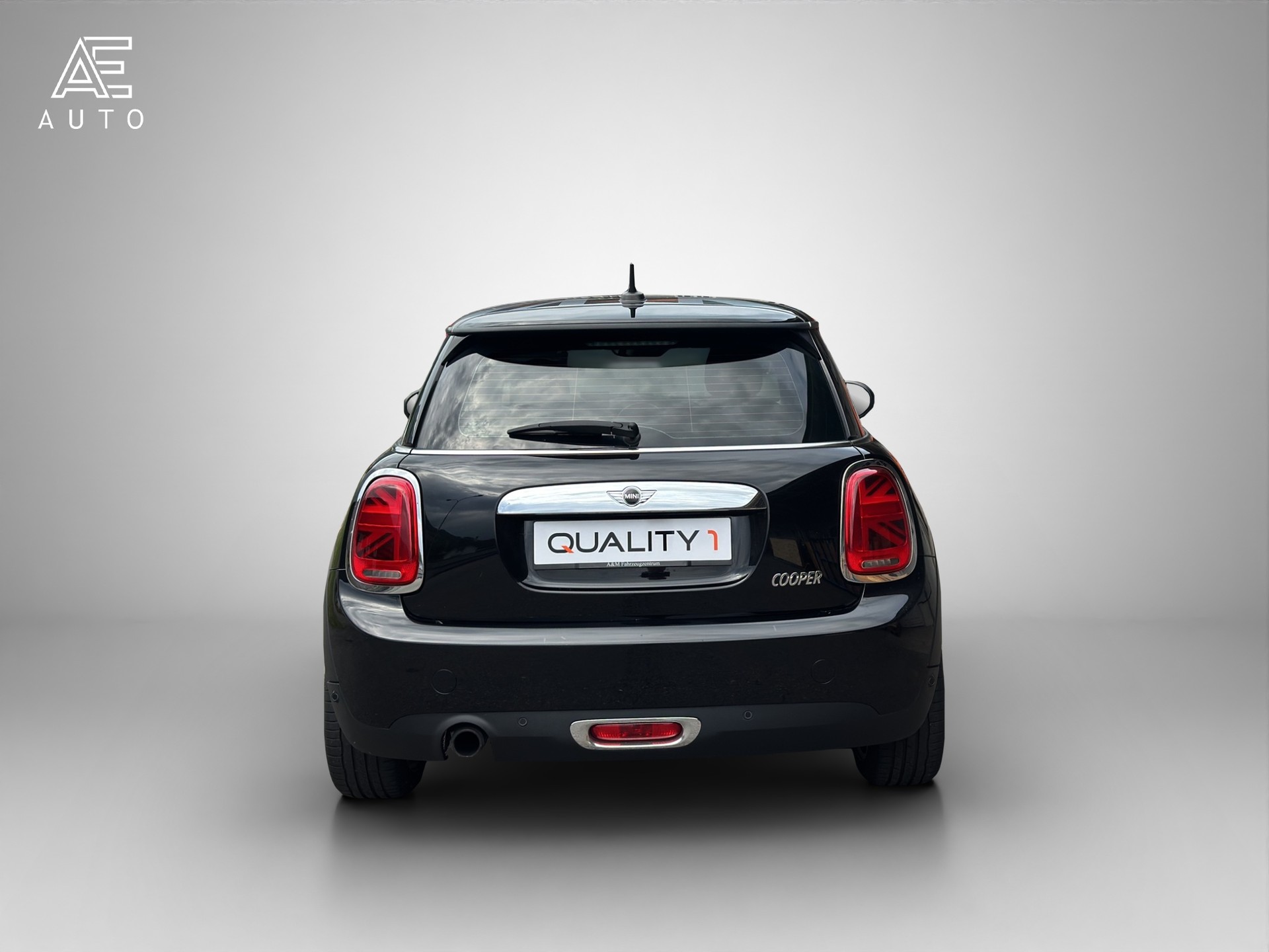 MINI Cooper-image-5