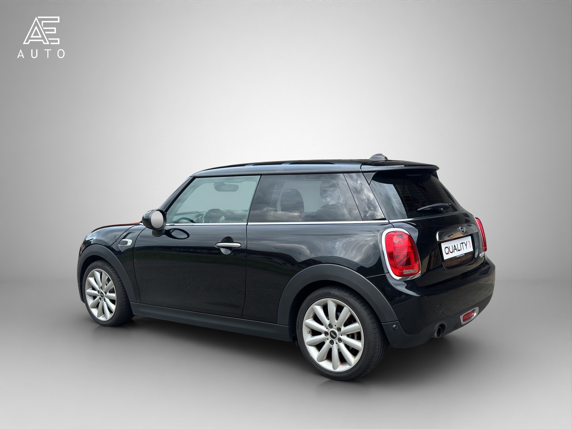 MINI Cooper-image-4