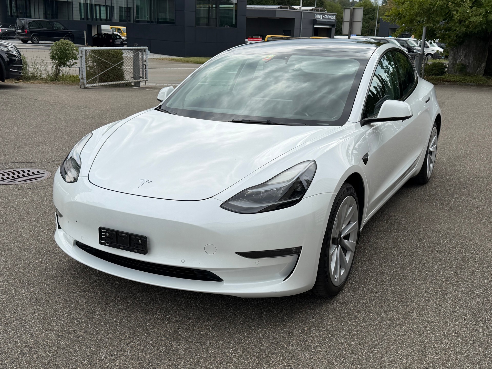 TESLA Model 3 Long Range Dual Motor AWD-image-0