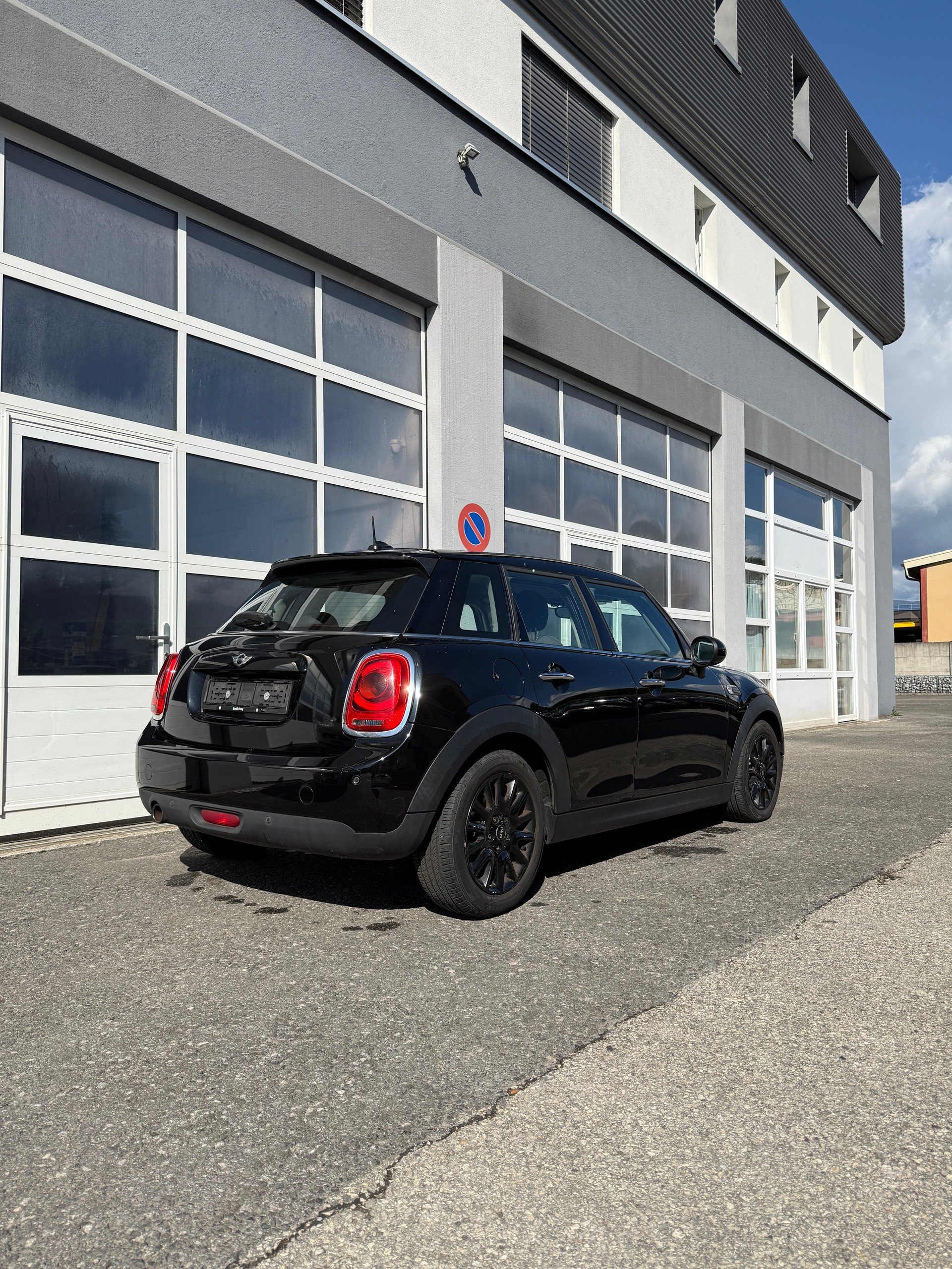 MINI Cooper Classic Edition Steptronic-image-4