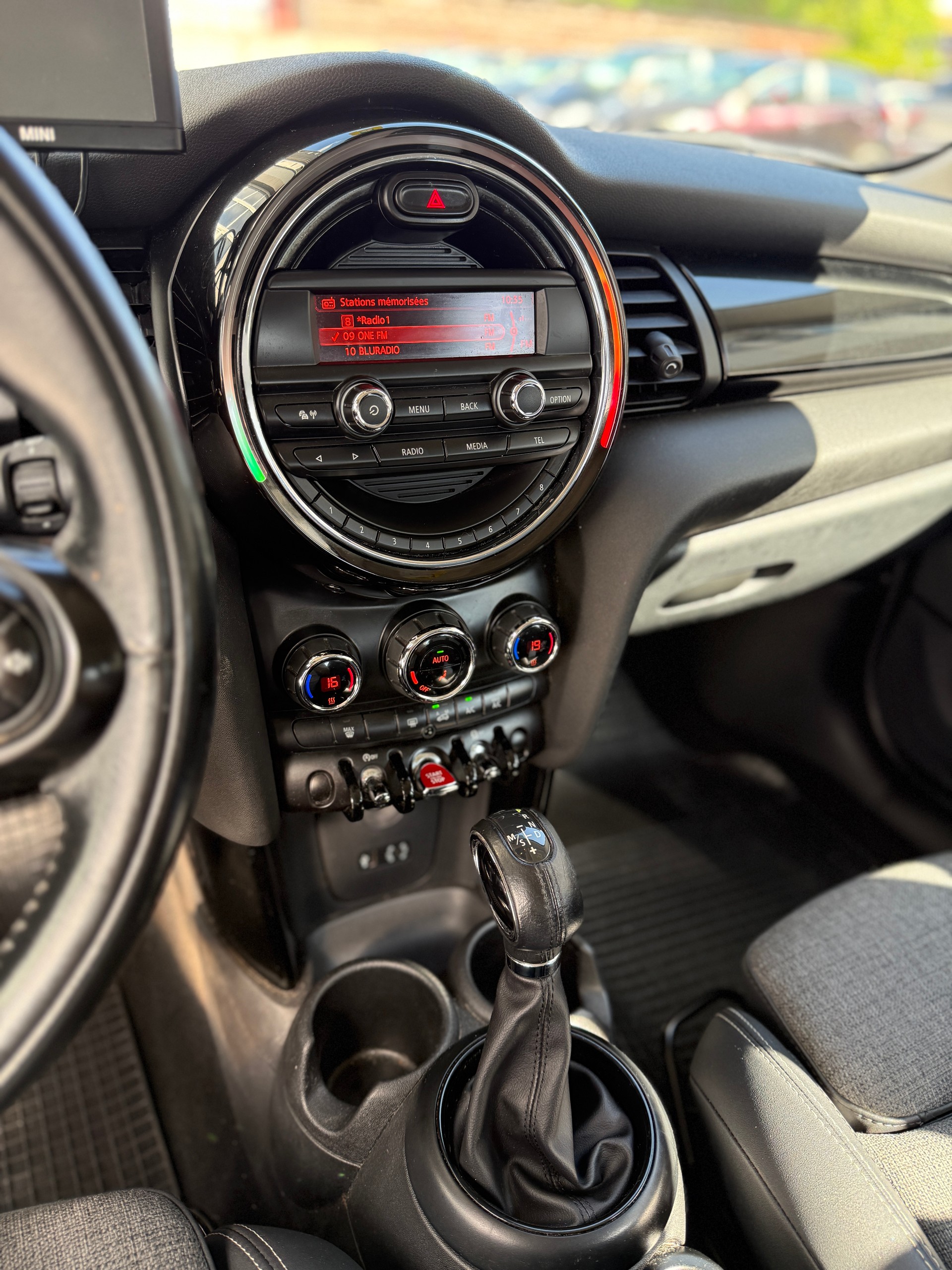 MINI Cooper Classic Edition Steptronic-image-7