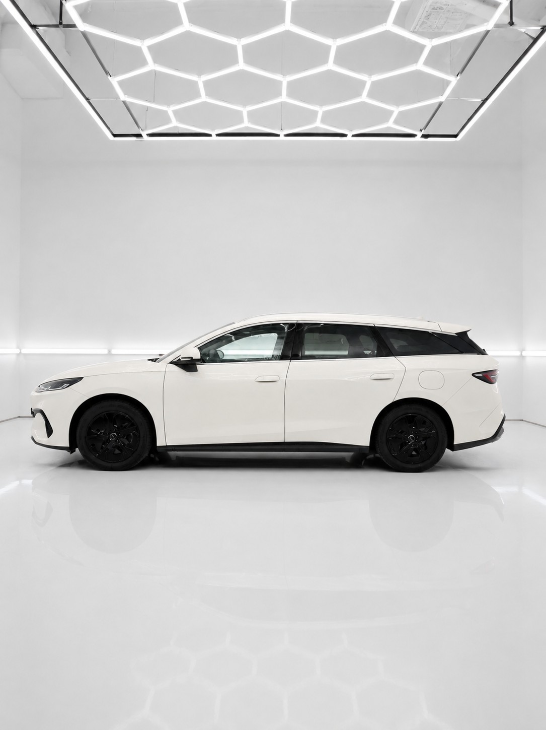 BYD Seal 6 DM-i Touring Boost-image-3