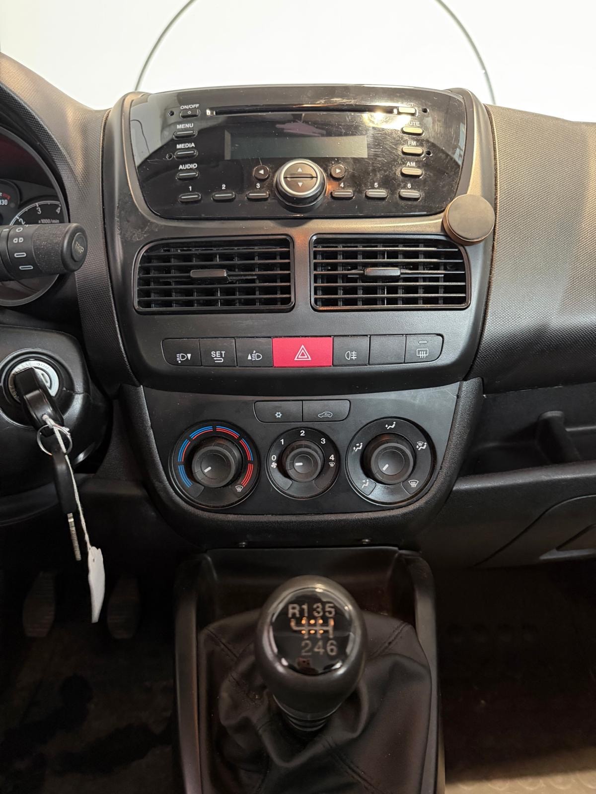 OPEL Combo 1.6 CDTI 2.4 L1H1-image-15