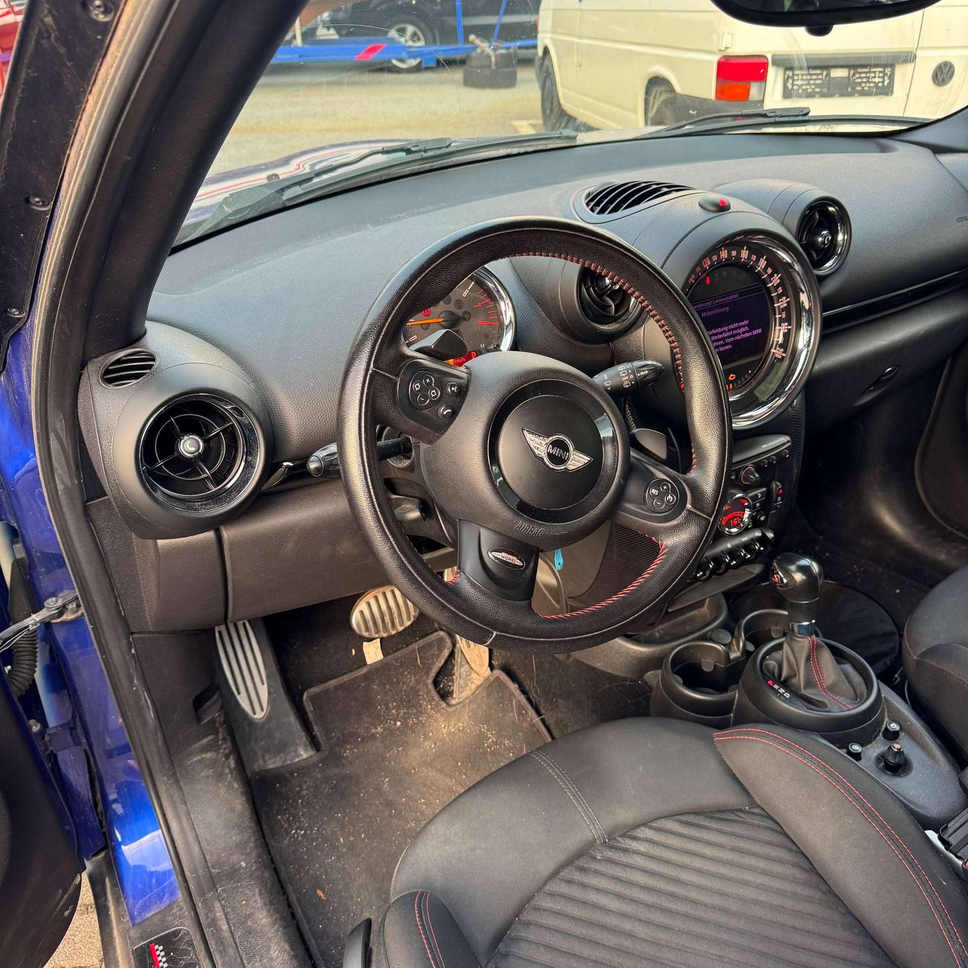 MINI Countryman Cooper S ALL4 by Burton Steptronic-image-6