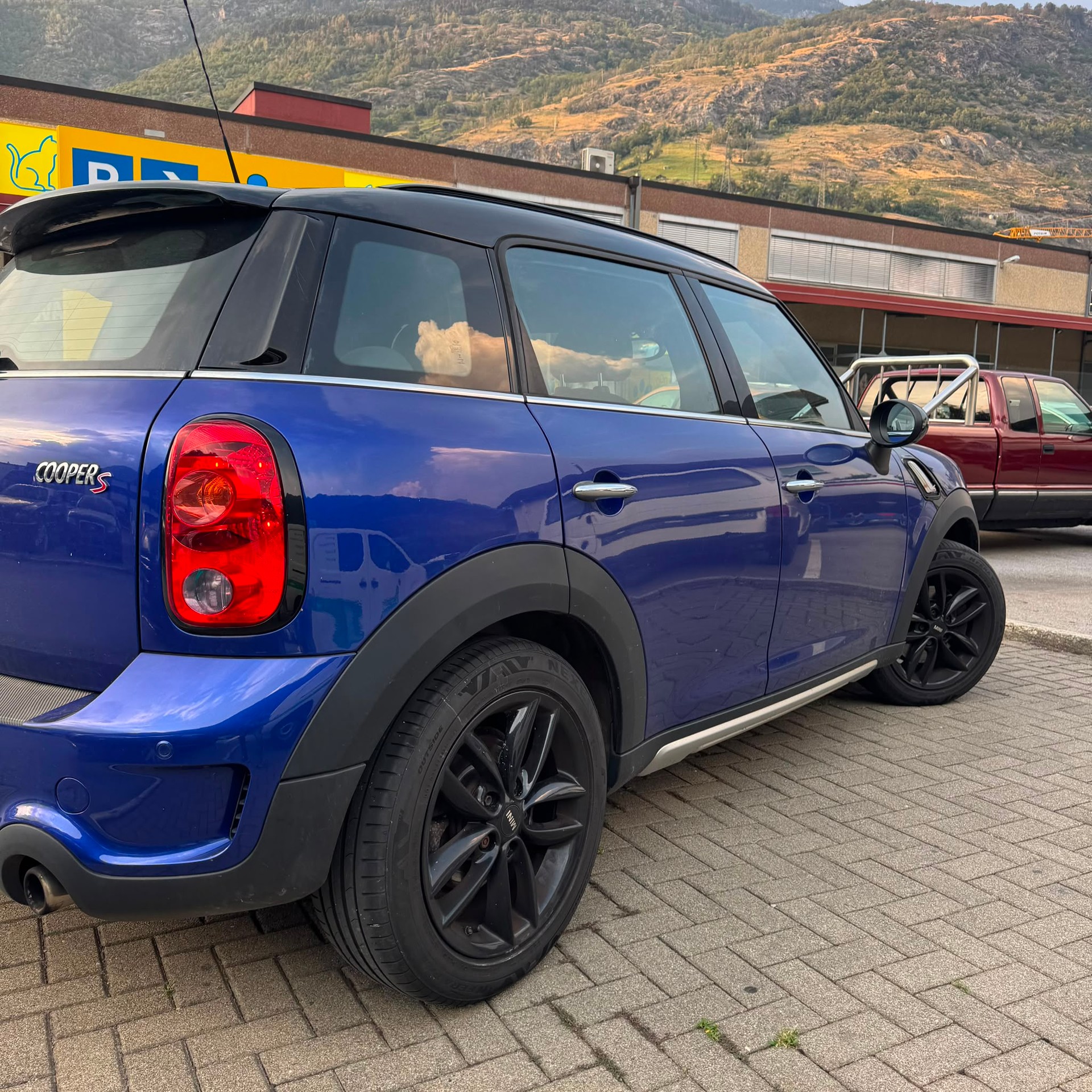 MINI Countryman Cooper S ALL4 by Burton Steptronic-image-5
