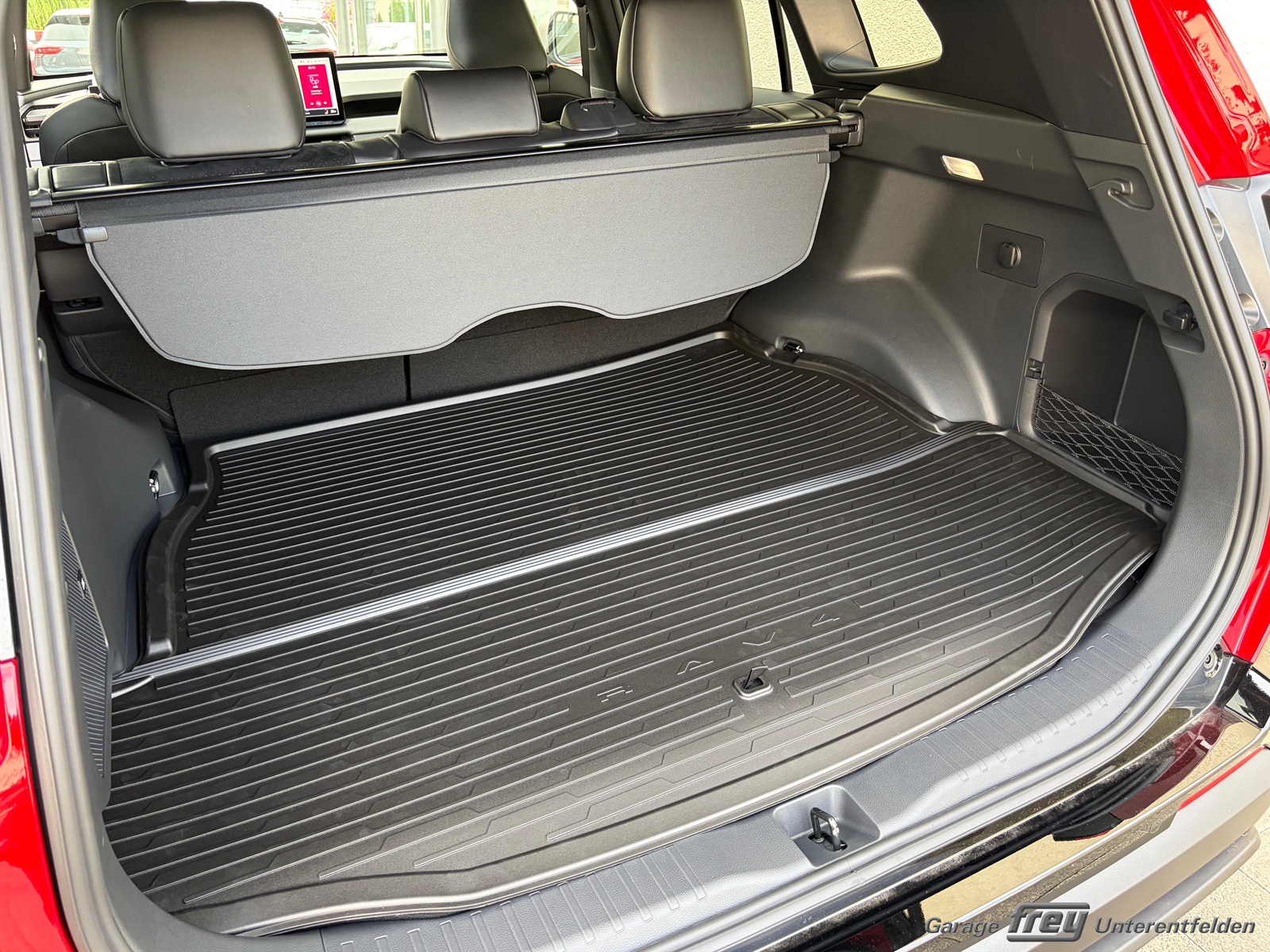 TOYOTA RAV-4 2.5 PHEV GR Sport e-CVT AWD-image-15