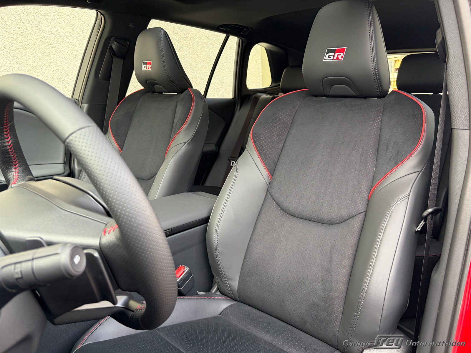 TOYOTA RAV-4 2.5 PHEV GR Sport e-CVT AWD-image-4