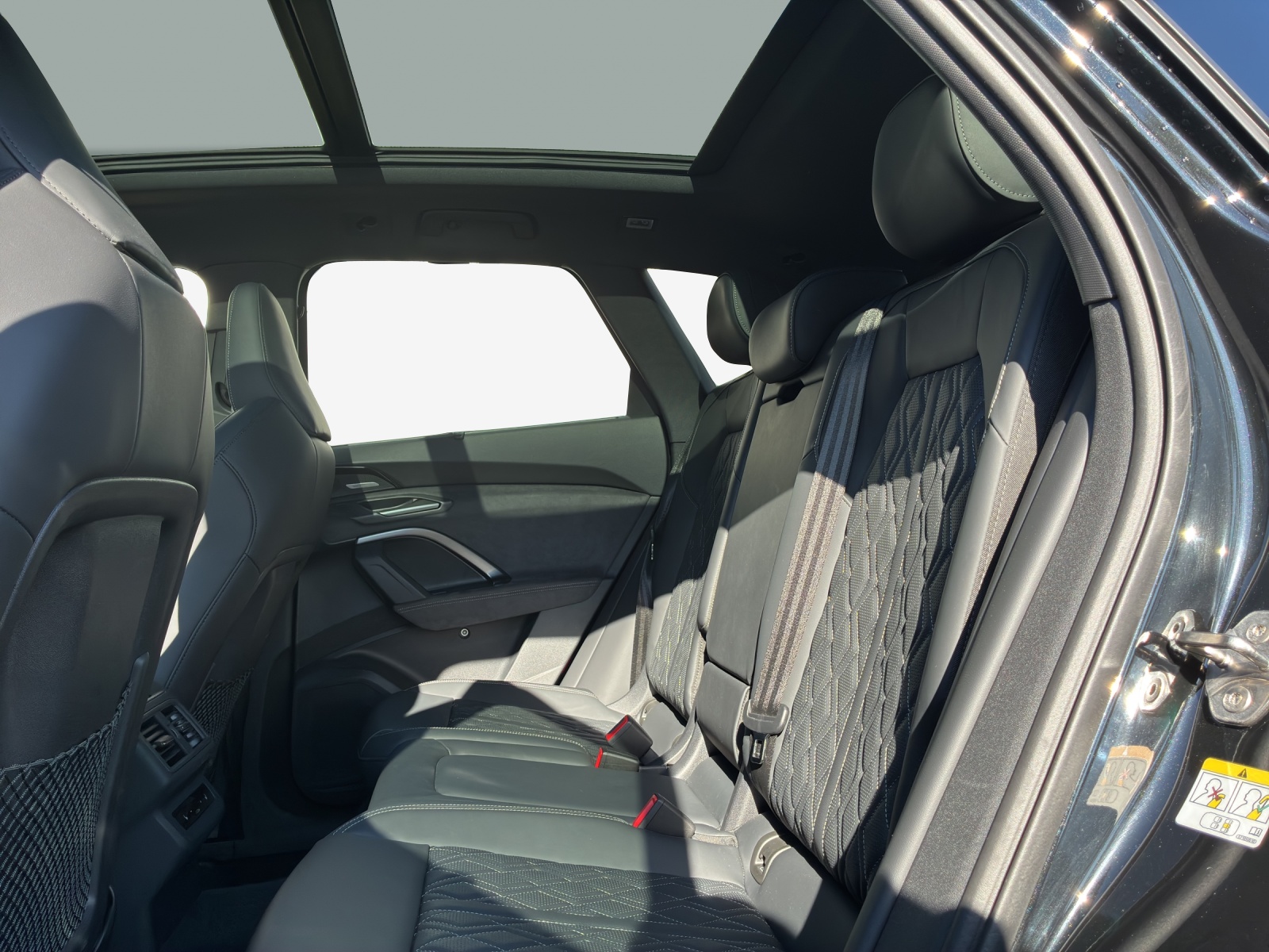 AUDI Q5 TFSI quatto 150 kW S-tronic-image-14