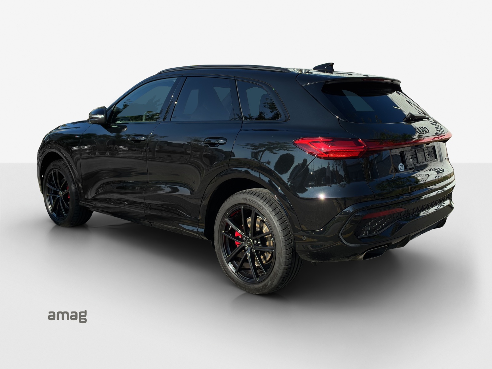 AUDI Q5 TFSI quatto 150 kW S-tronic-image-2