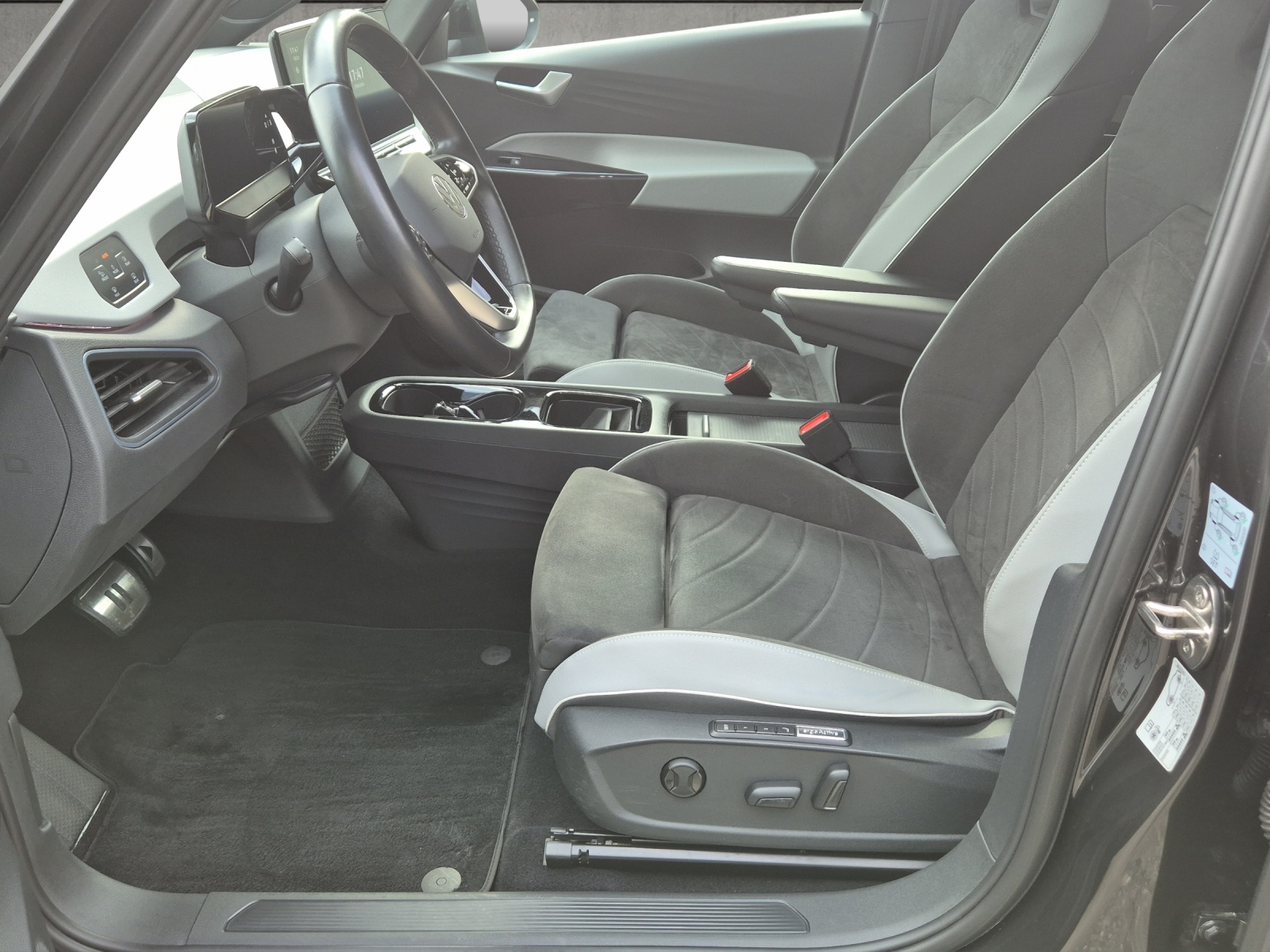 VW ID.3 Pro S 77 kWh Life Plus*Head up Display*360°Kamera*-image-8