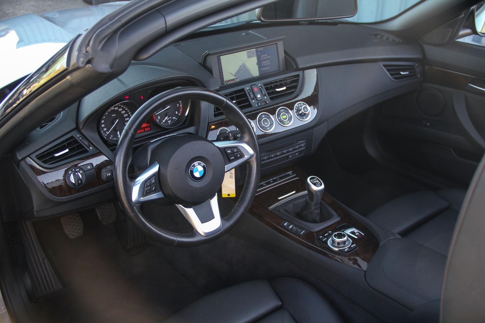BMW Z4 sDrive23i ⭐⭐⭐⭐⭐-image-4