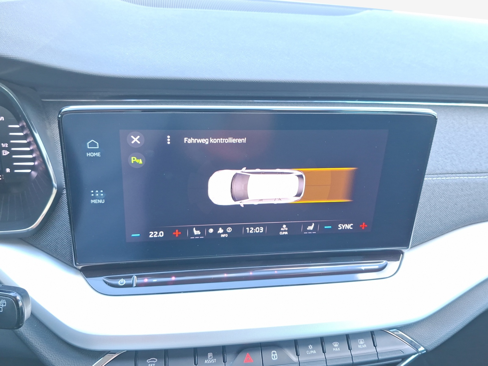 SKODA Octavia Combi 1.5 TSI mHEV DSG Style-image-15
