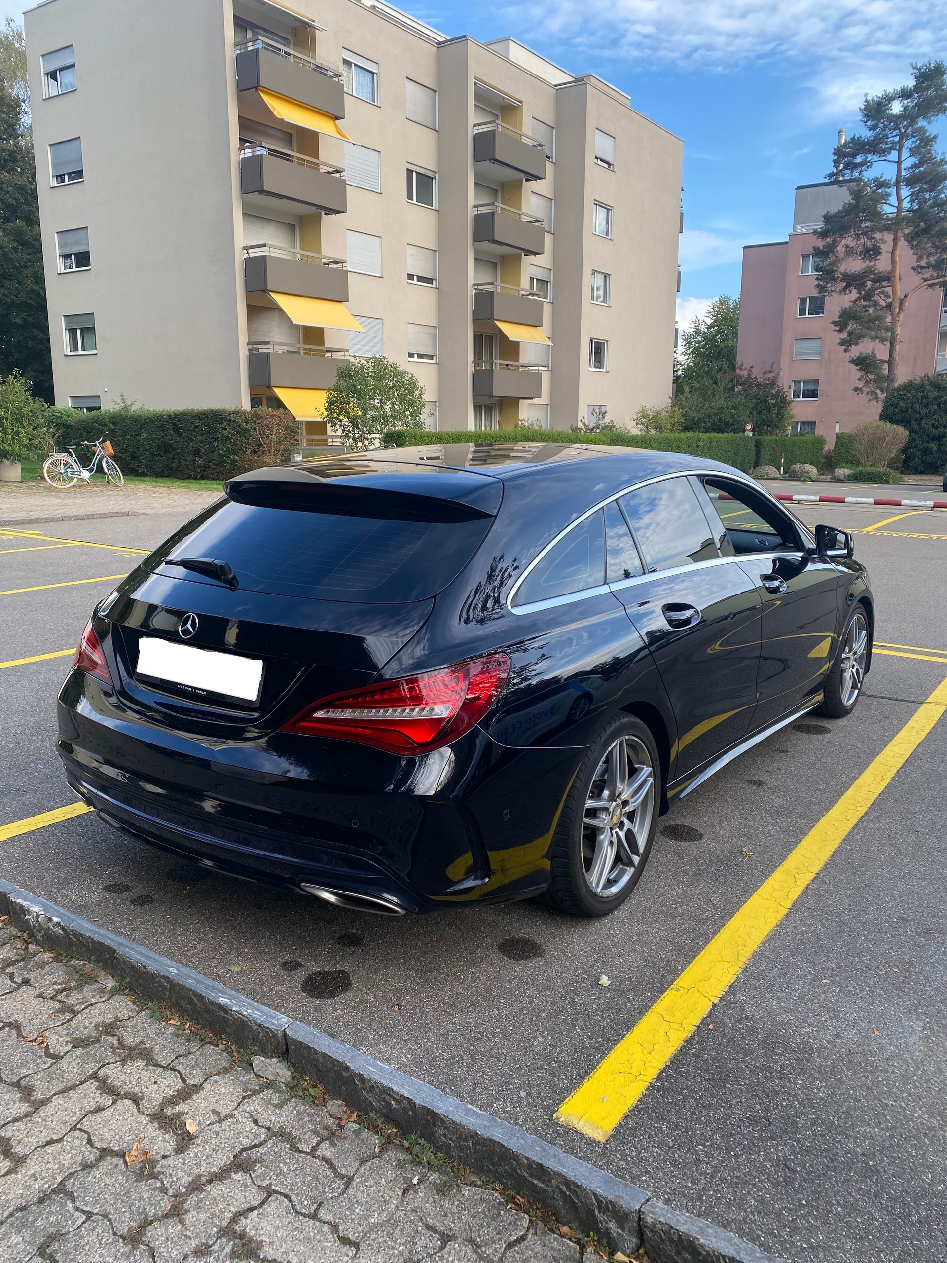 MERCEDES-BENZ CLA 200 d 4 matic-image-7
