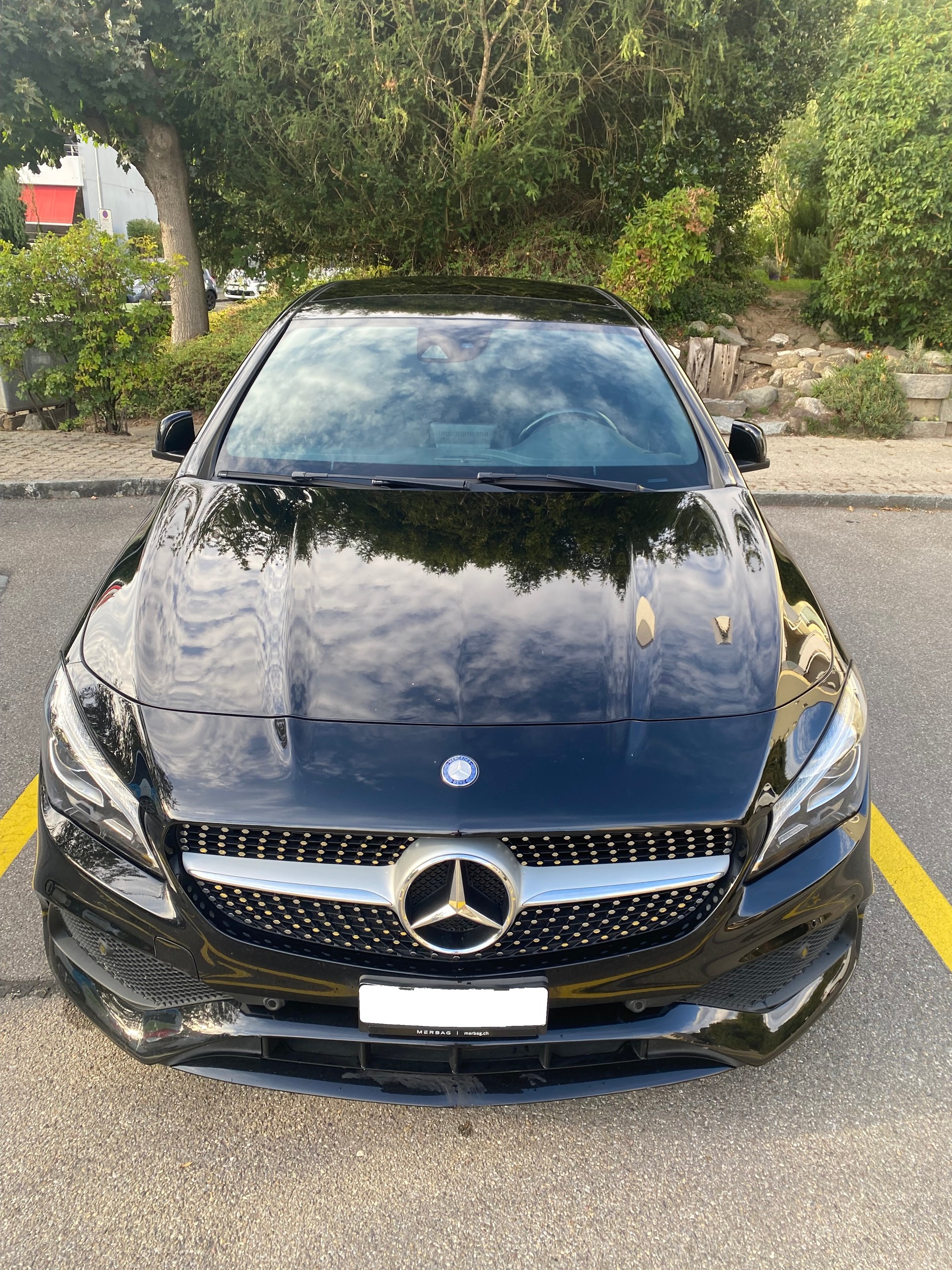 MERCEDES-BENZ CLA 200 d 4 matic-image-0