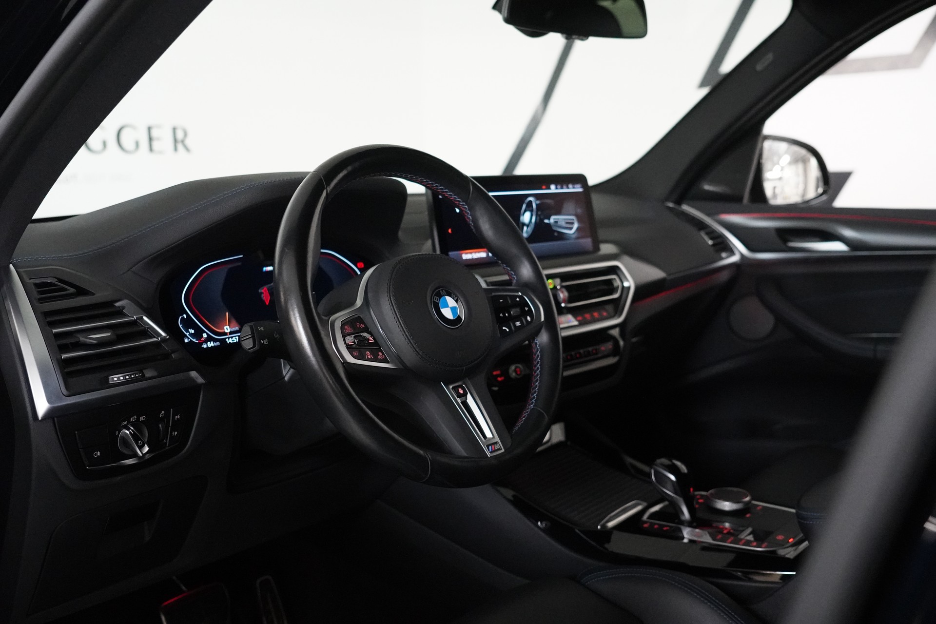 BMW X3 M40i Travel-image-23