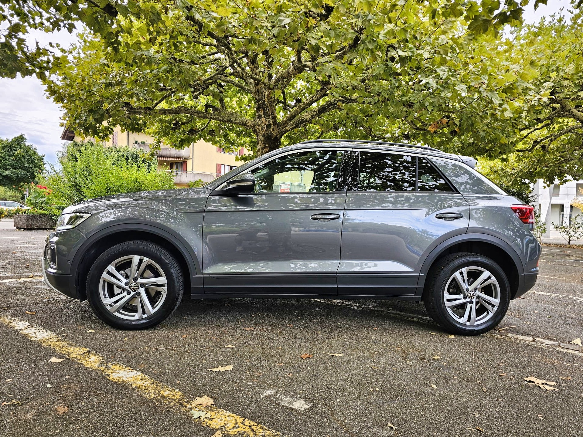 VW T-Roc 1.5 TSI EVO Life United DSG-image-2