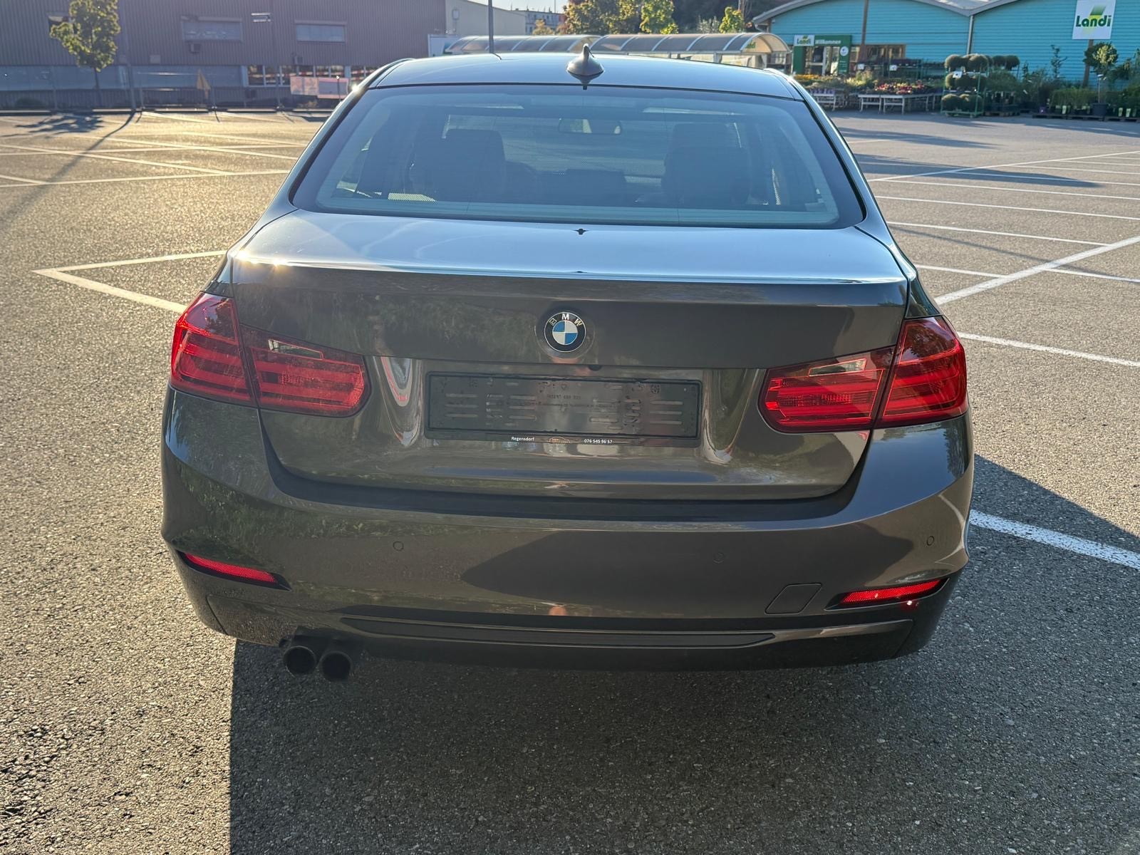 BMW 328i Modern Line Steptronic-image-7