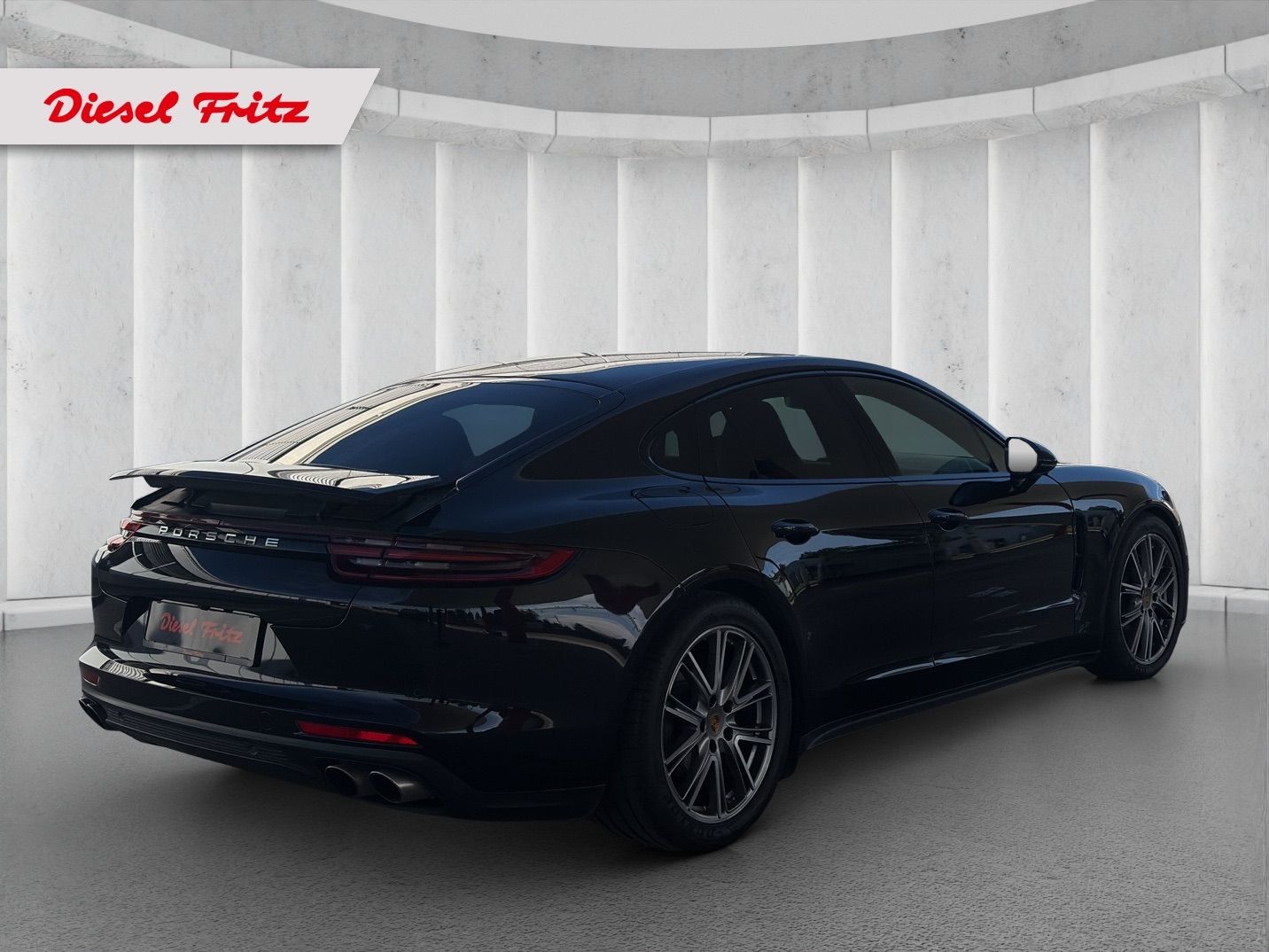 PORSCHE Panamera 4S Diesel PDK-image-4