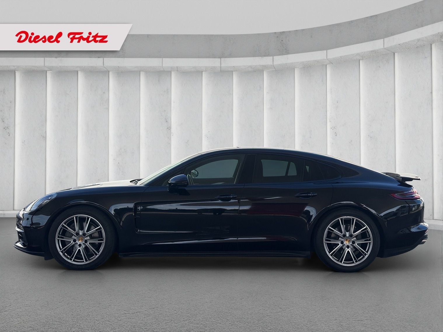 PORSCHE Panamera 4S Diesel PDK-image-1