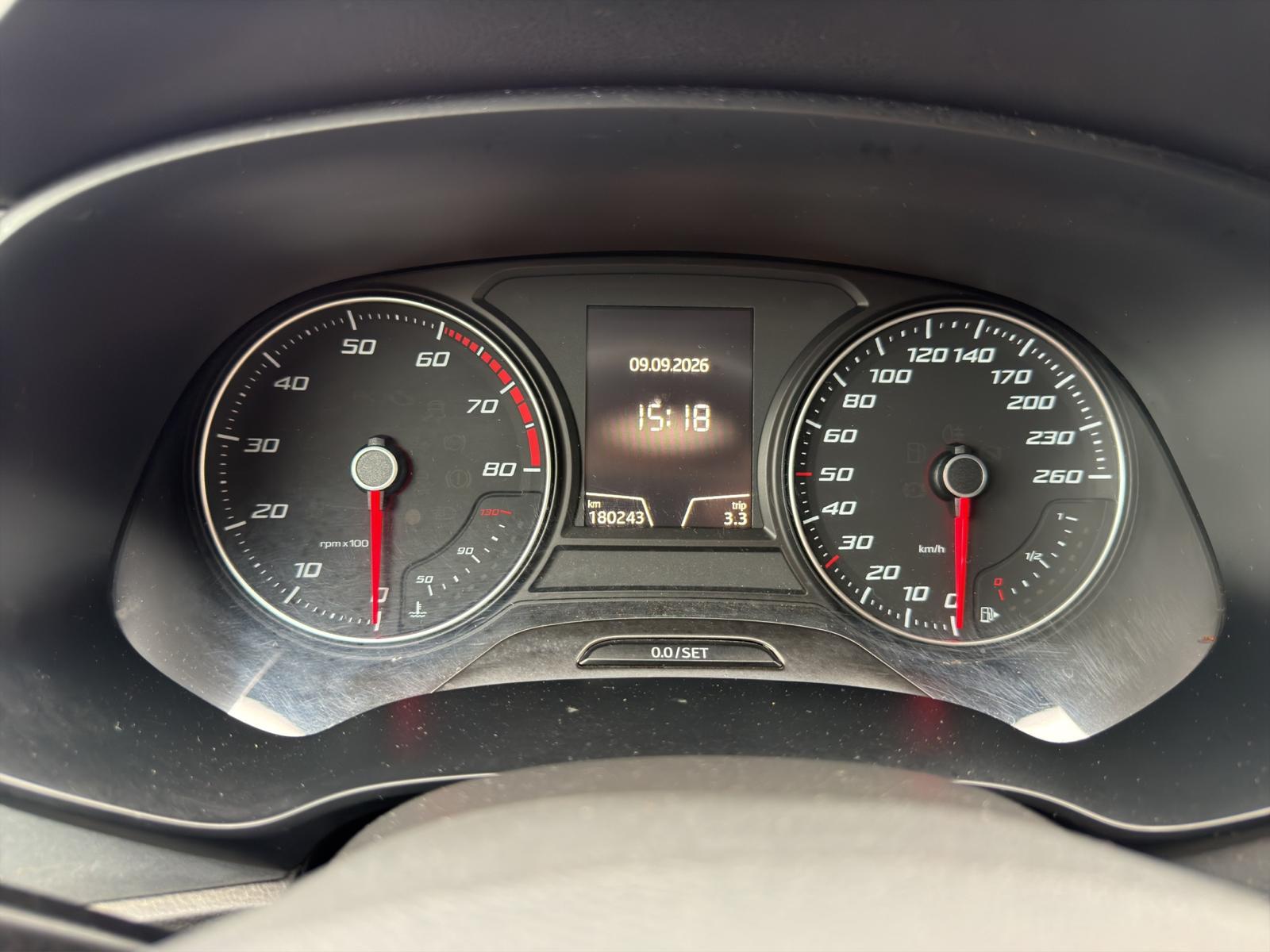SEAT Leon 1.4 TSI FR-image-9