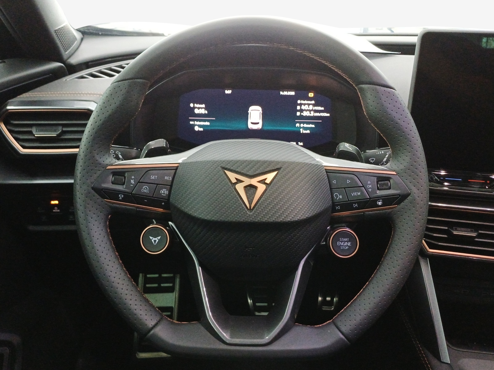 CUPRA Formentor 1.5 e-HYBRID pHEV VZ DSG-image-9
